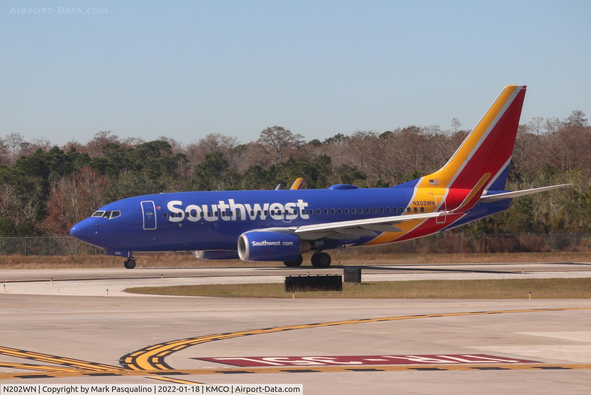 N202WN, 2005 Boeing 737-7H4 C/N 33999, Boeing 737-7H4