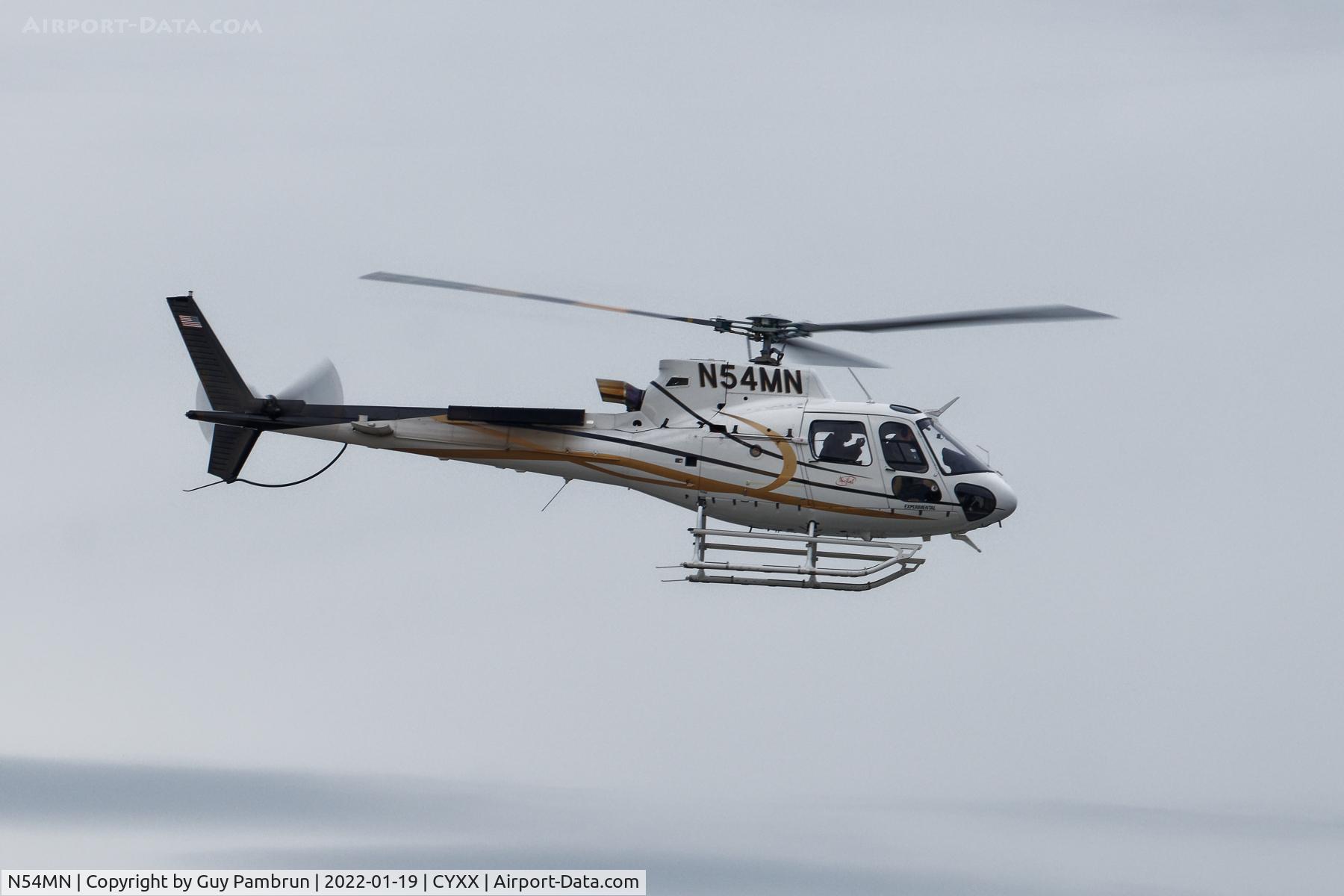 N54MN, 2013 Eurocopter AS-350B-3 Ecureuil Ecureuil C/N 7583, Overflight of 07