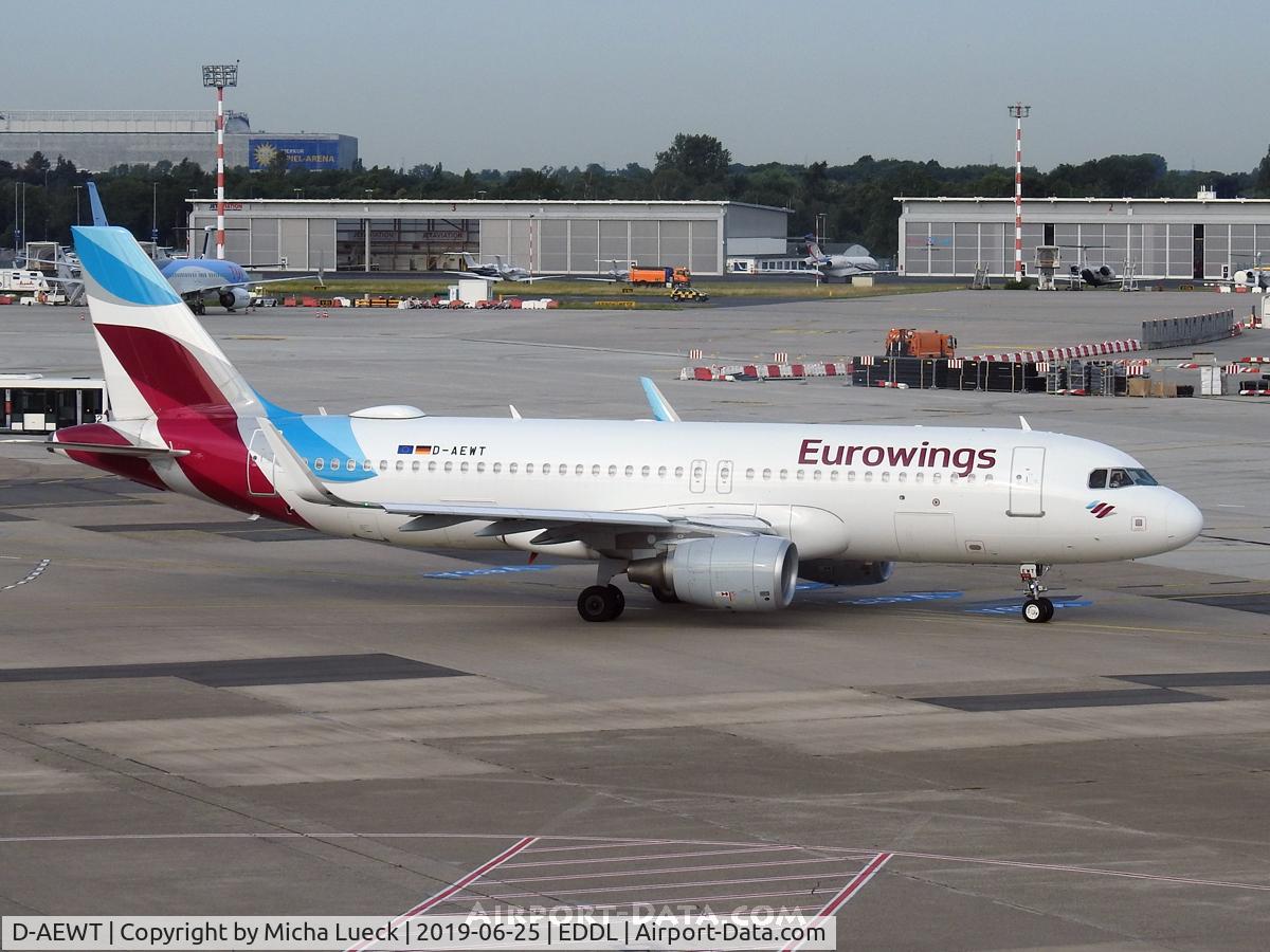 D-AEWT, 2017 Airbus A320-214 C/N 7534, At Düsseldorf