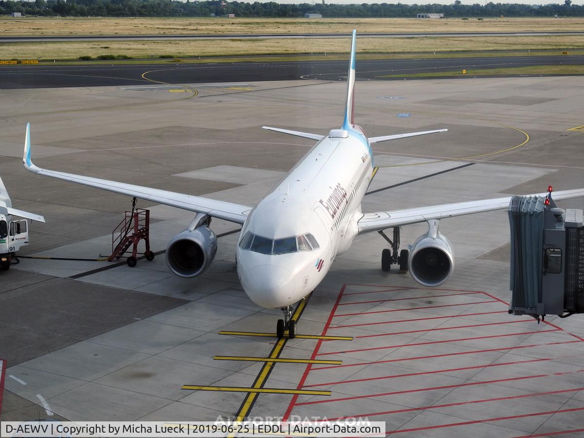 D-AEWV, 2017 Airbus A320-214 C/N 7545, At Düsseldorf