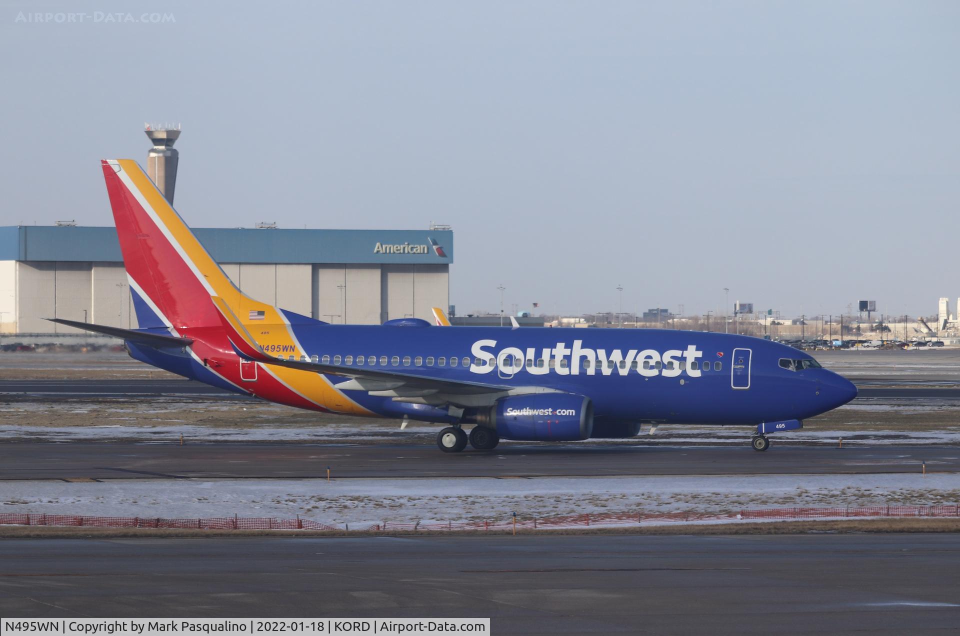 N495WN, 2004 Boeing 737-7H4 C/N 33869, Boeing 737-7H4
