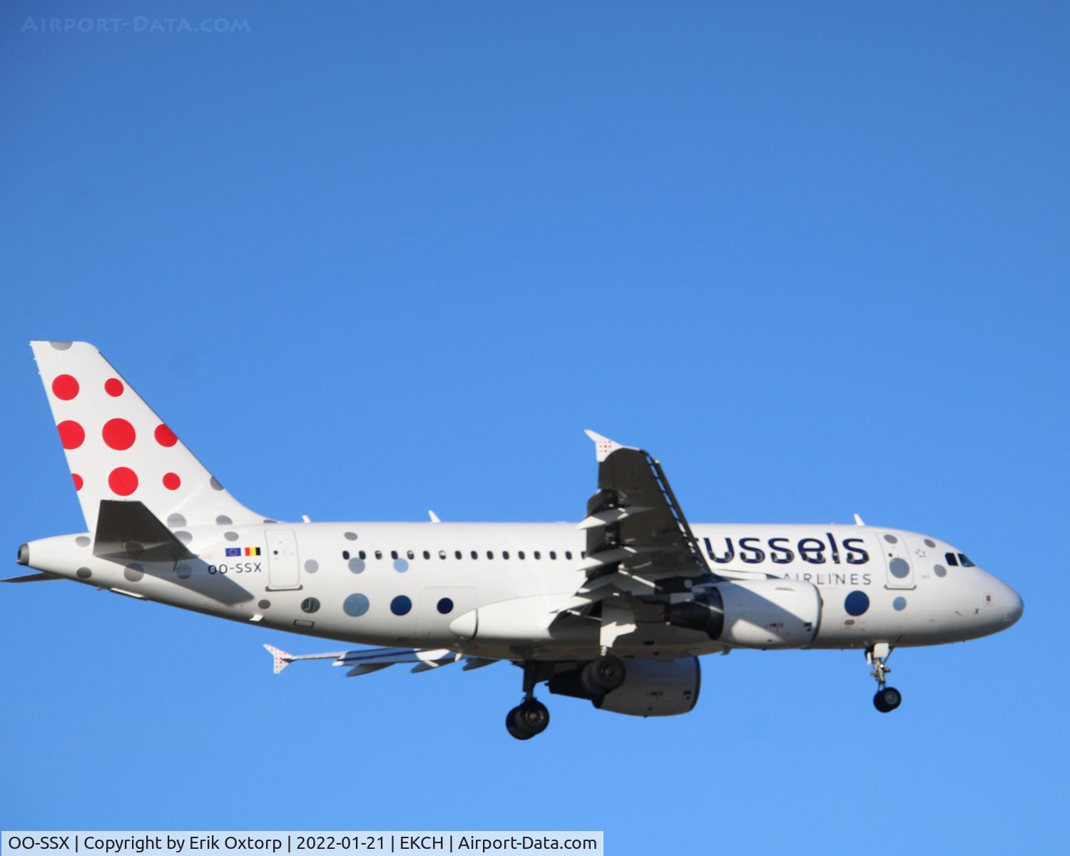 OO-SSX, 2004 Airbus A319-111 C/N 2260, OO-SSX landing rw 04L