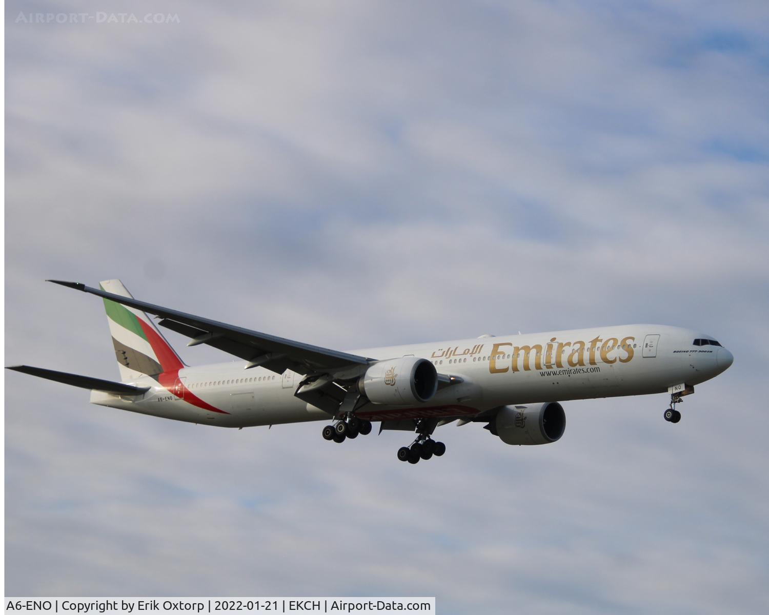 A6-ENO, 2014 Boeing 777-31H/ER C/N 41361, A6-ENO landing rw 04L