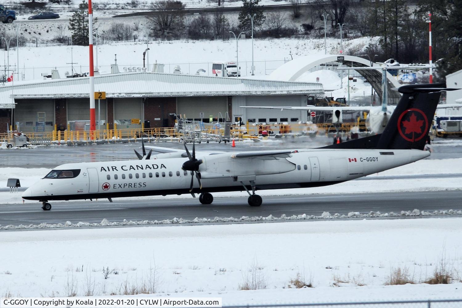 C-GGOY, 2011 De Havilland Canada DHC-8-402Q Dash 8 C/N 4365, Inbound from Vancouver.