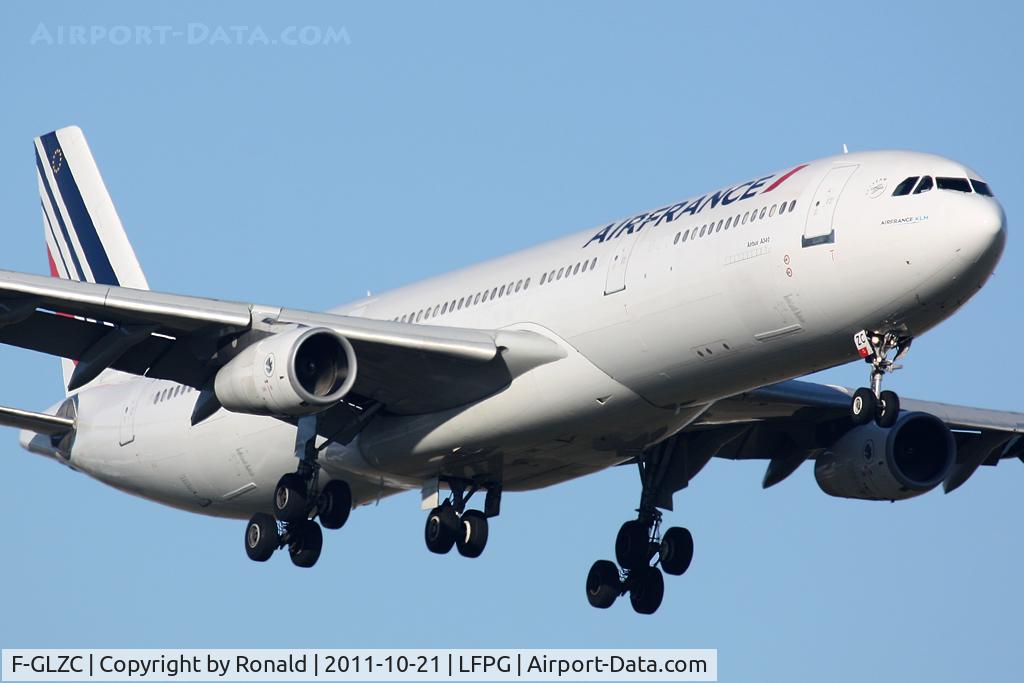 F-GLZC, 1993 Airbus A340-312 C/N 029, at cdg