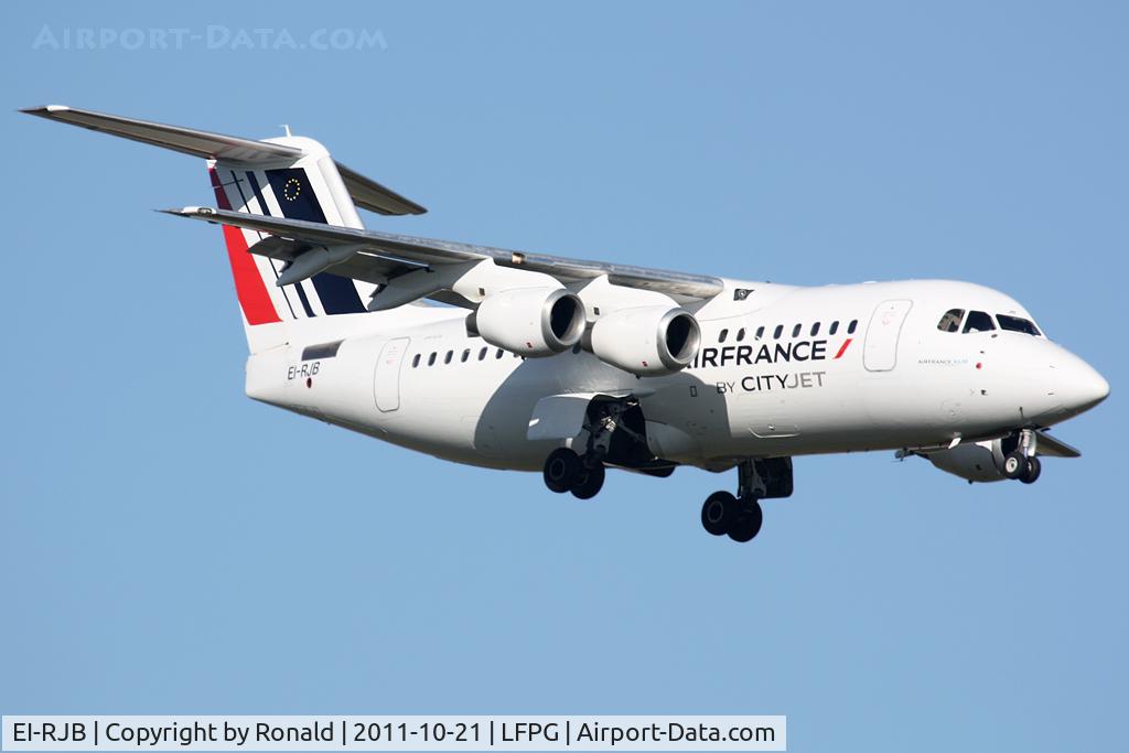 EI-RJB, 1998 British Aerospace Avro 146-RJ85 C/N E.2330, at cdg