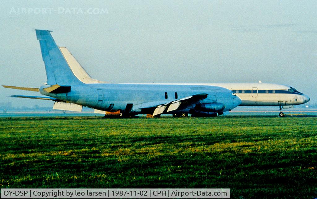 OY-DSP, 1961 Boeing 720-025 C/N 18241, Copenhagen 2.11.1987