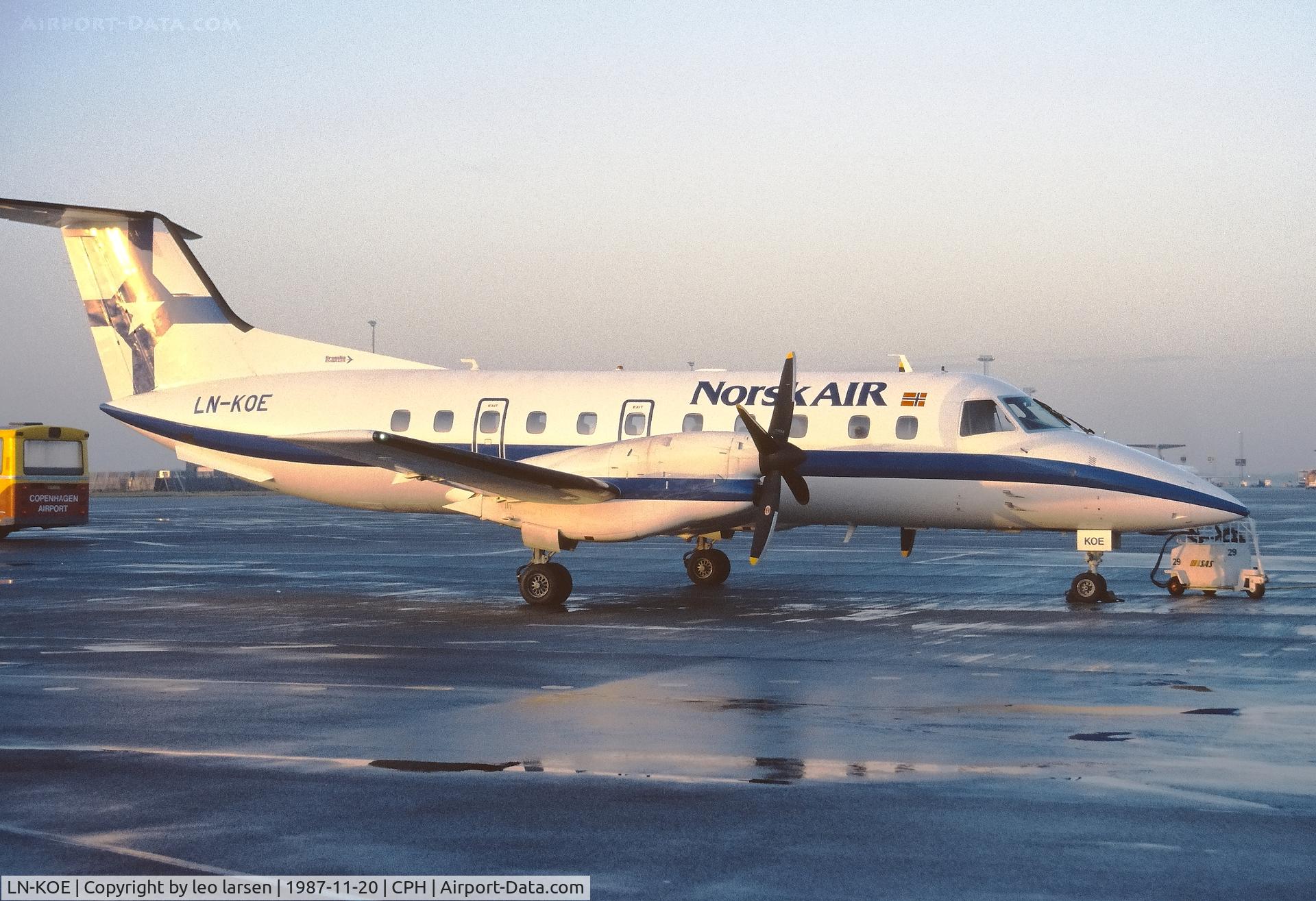 LN-KOE, 1987 Embraer EMB-120RT Brasilia C/N 120063, Copenhagen 20.11.1987