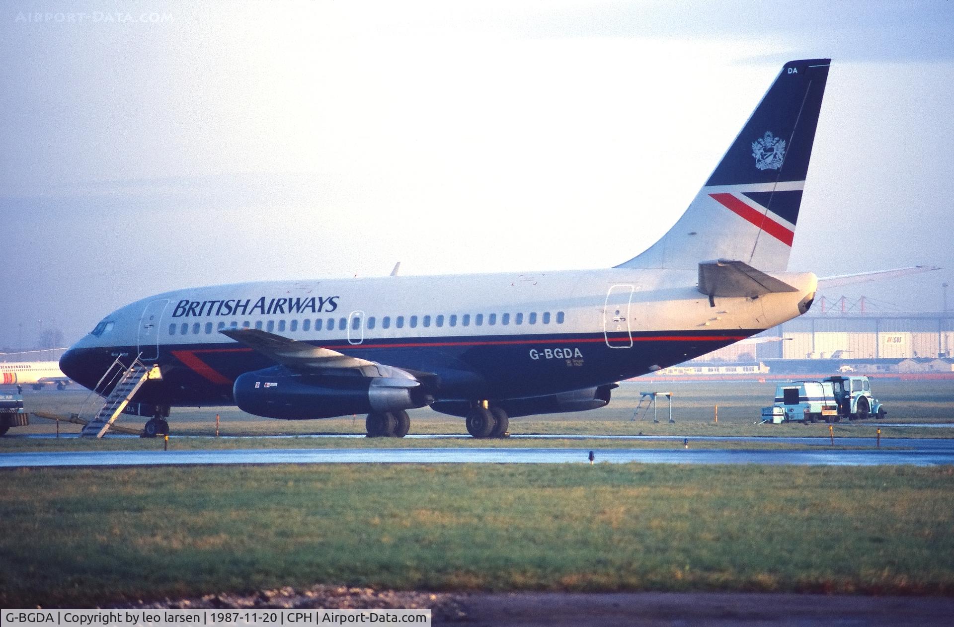 G-BGDA, 1981 Boeing 737-236 C/N 21790, Copenhagen 20.11.1987