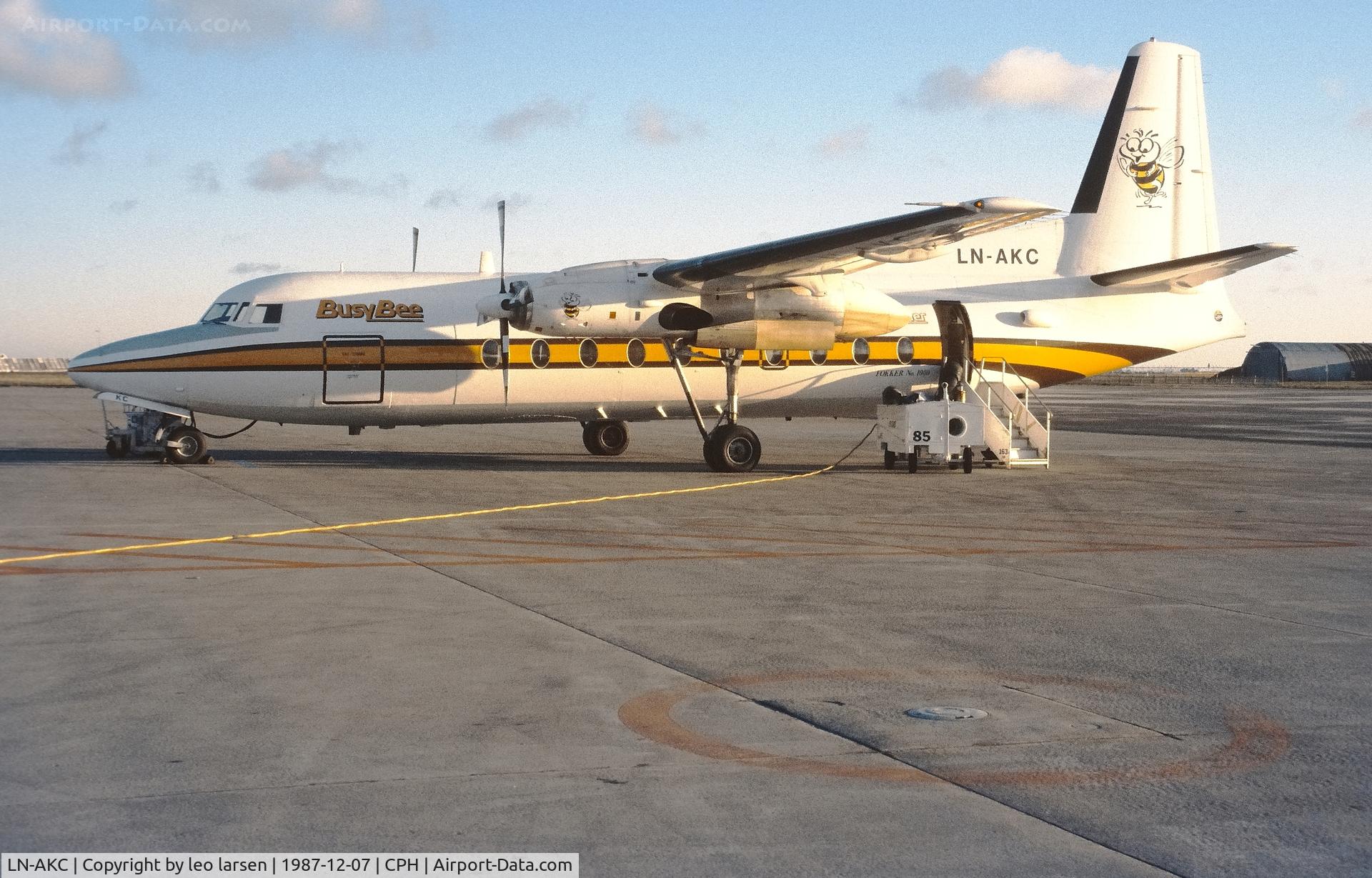 LN-AKC, 1984 Fokker F-27-200 Friendship C/N 10674, Copenhagen 7.12.1987
