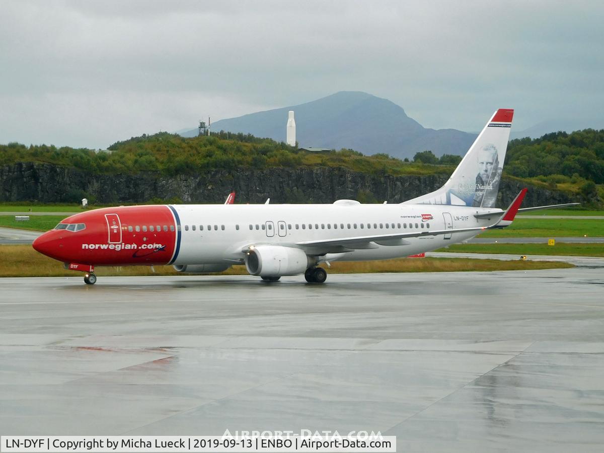 LN-DYF, 2010 Boeing 737-8JP C/N 39004, At Bodø