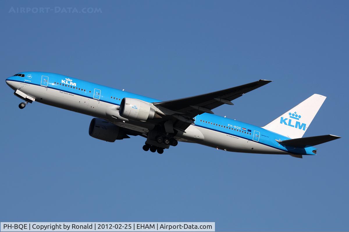 PH-BQE, 2004 Boeing 777-206/ER C/N 28691, at spl