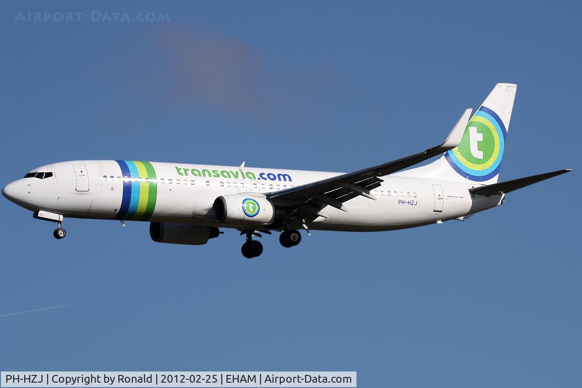 PH-HZJ, 2000 Boeing 737-8K2 C/N 30389, at spl