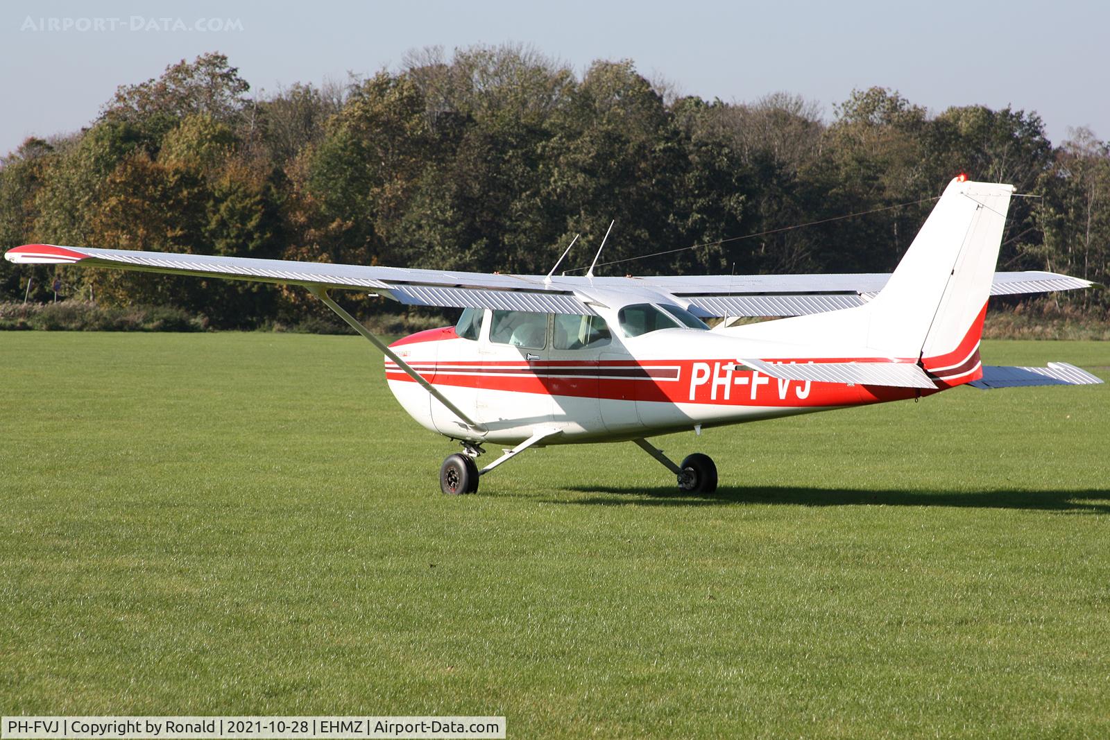 PH-FVJ, Reims F172P Skyhawk C/N F17202143, at ehmz