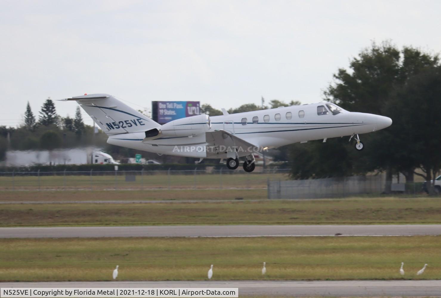 N525VE, 2004 Cessna 525A CitationJet CJ2 C/N 525A-0213, ORL 2021