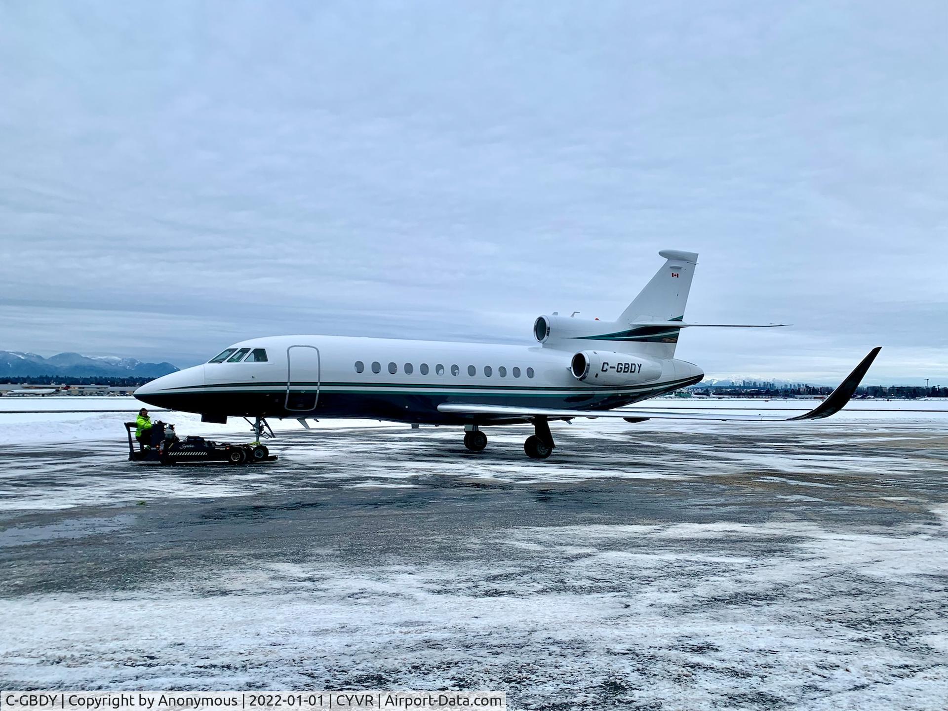 C-GBDY, 2009 Dassault Falcon 900EX C/N 237, C-GBDY at CYVR