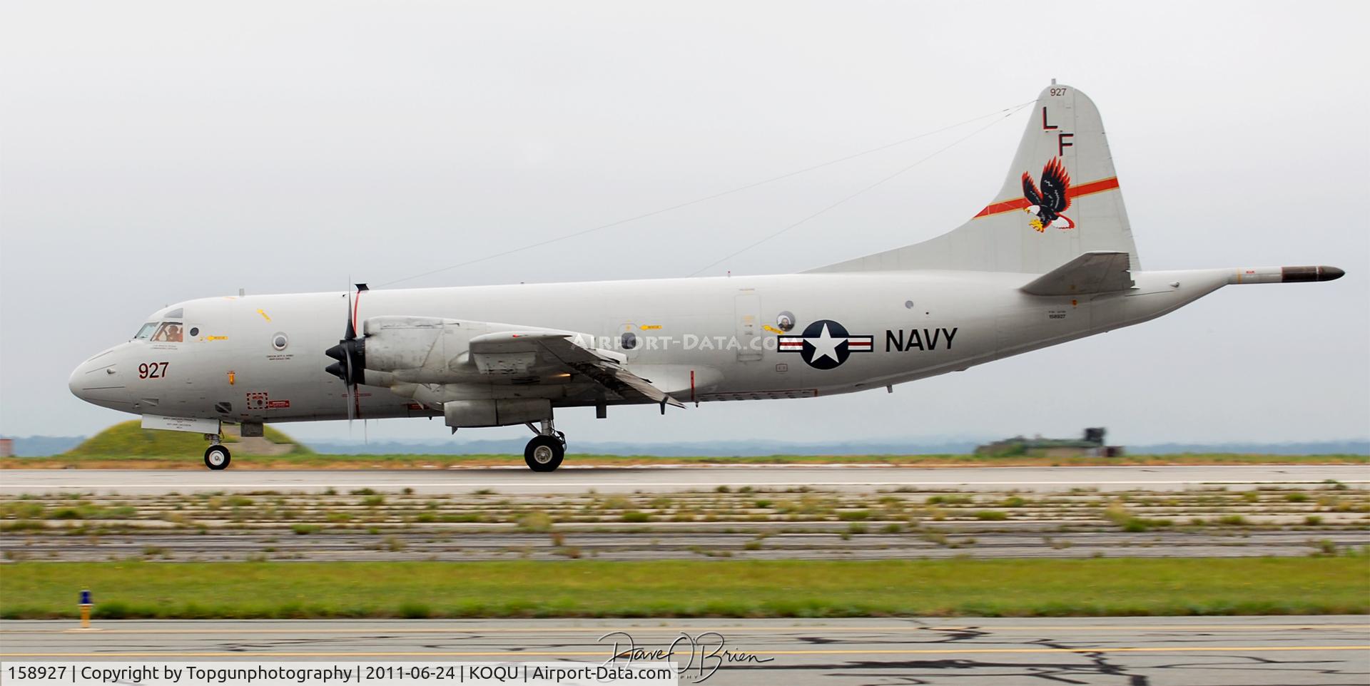 158927, Lockheed P-3C-145-LO Orion C/N 285A-5599, P-3C Orion lands for static display