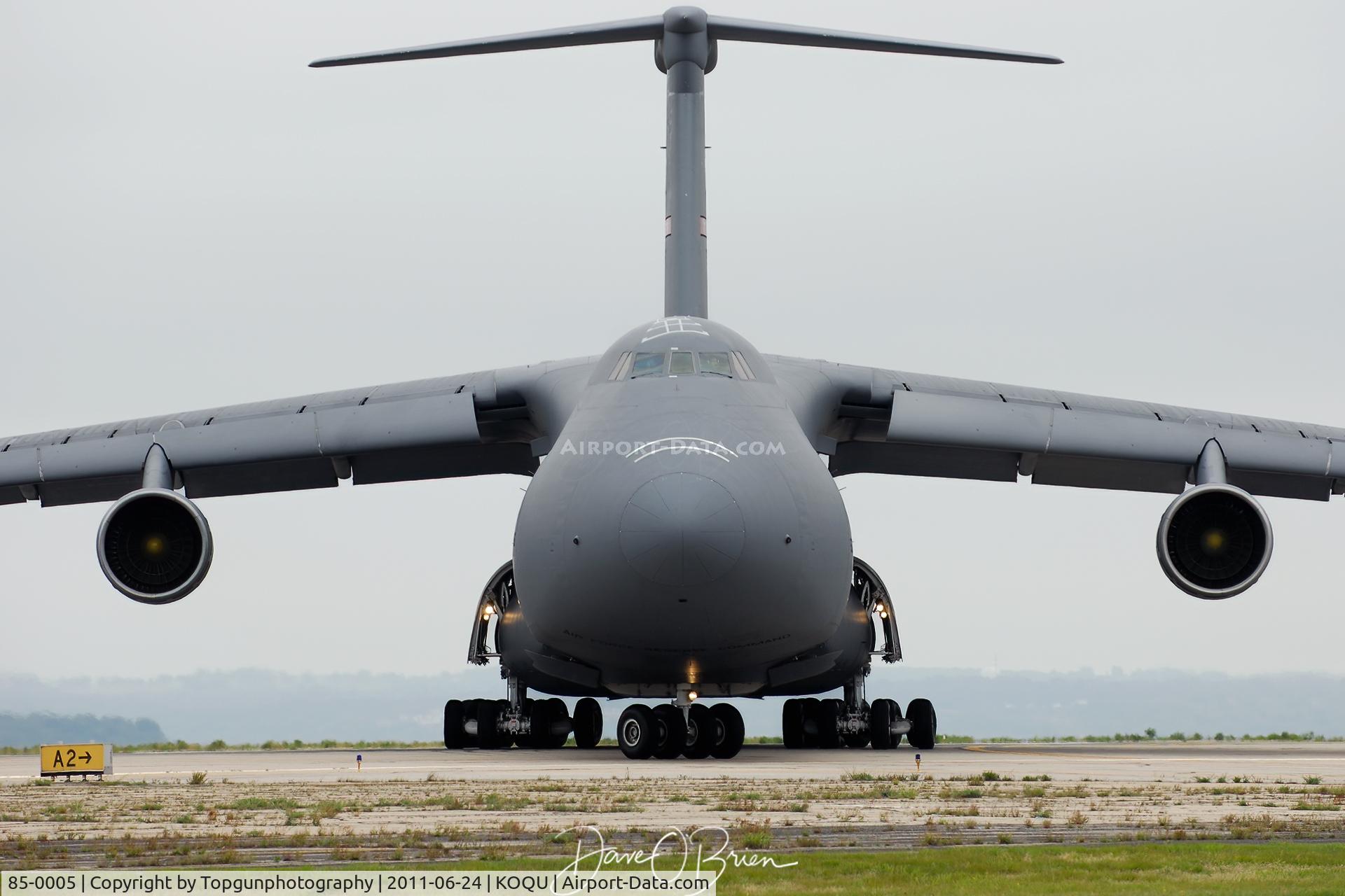 85-0005, 2011 Lockheed C-5M Super Galaxy C/N 500-0091, FRED turning into taxiway