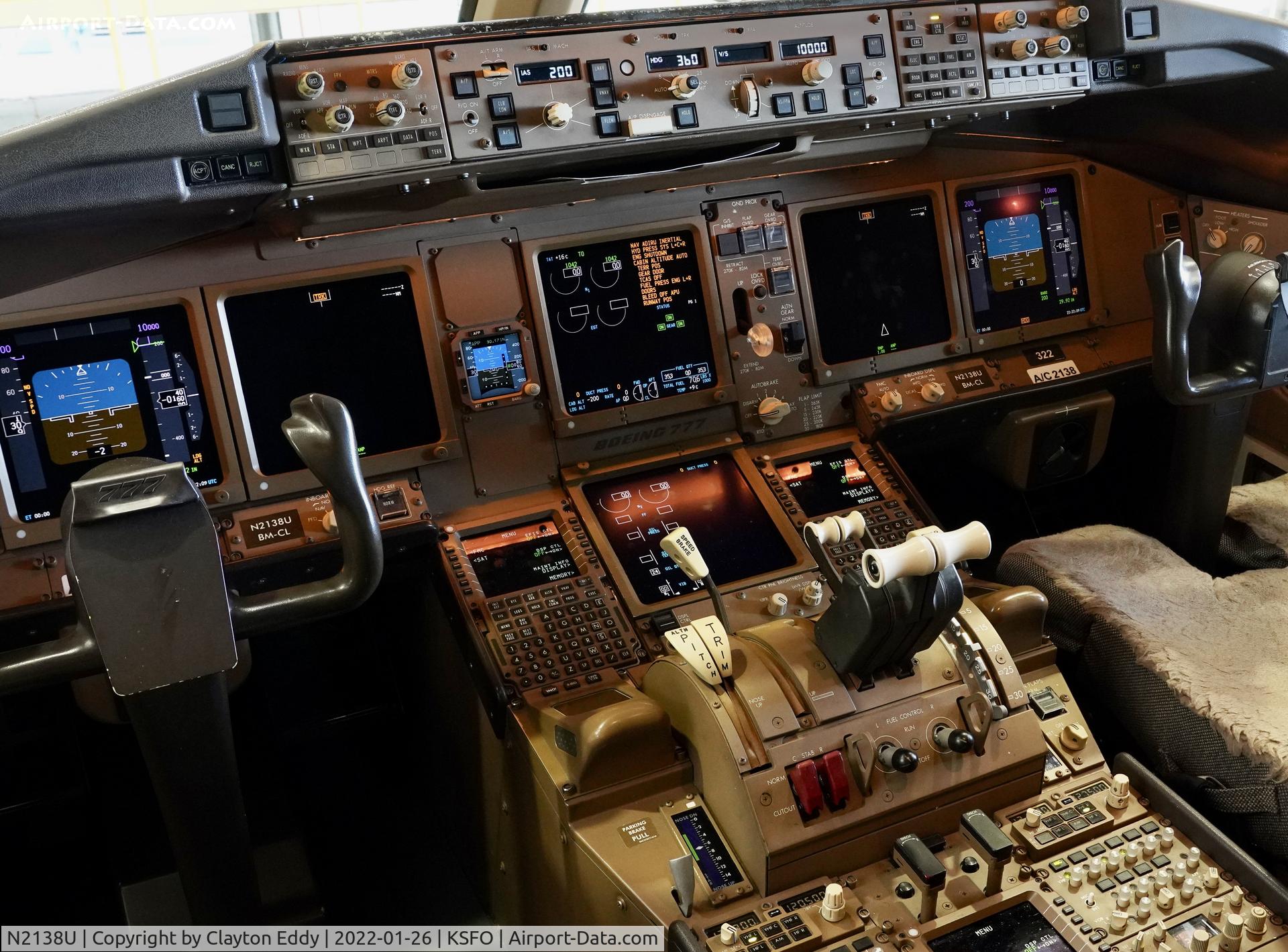 N2138U, 2017 Boeing 777-300/ER C/N 62649, SFO 2022.