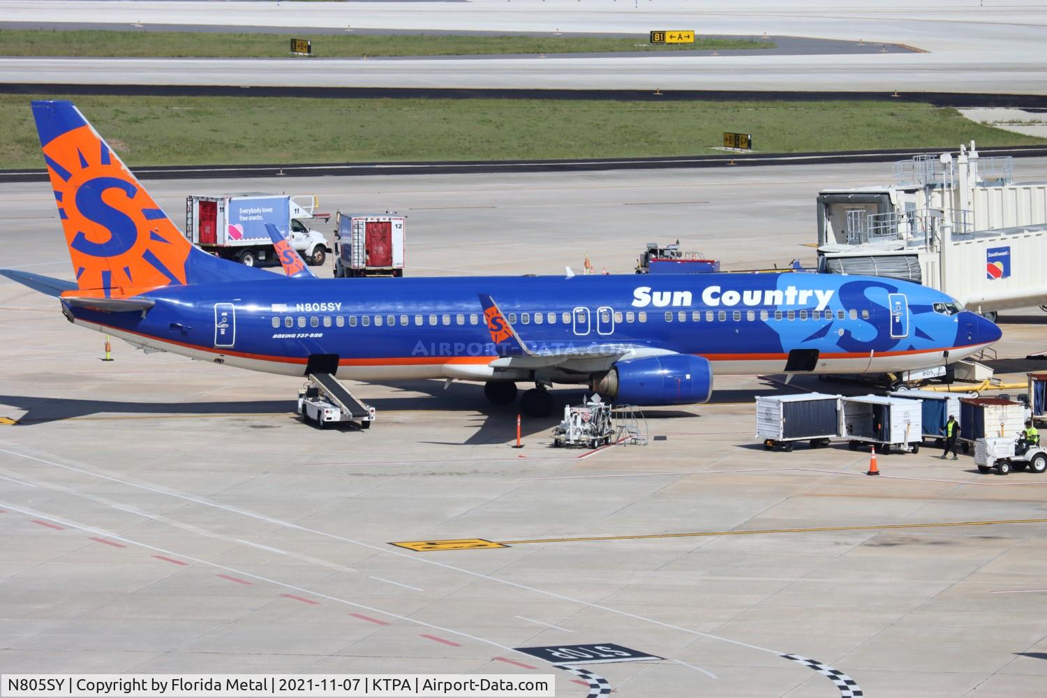 N805SY, 2001 Boeing 737-8Q8 C/N 30032, TPA 2021