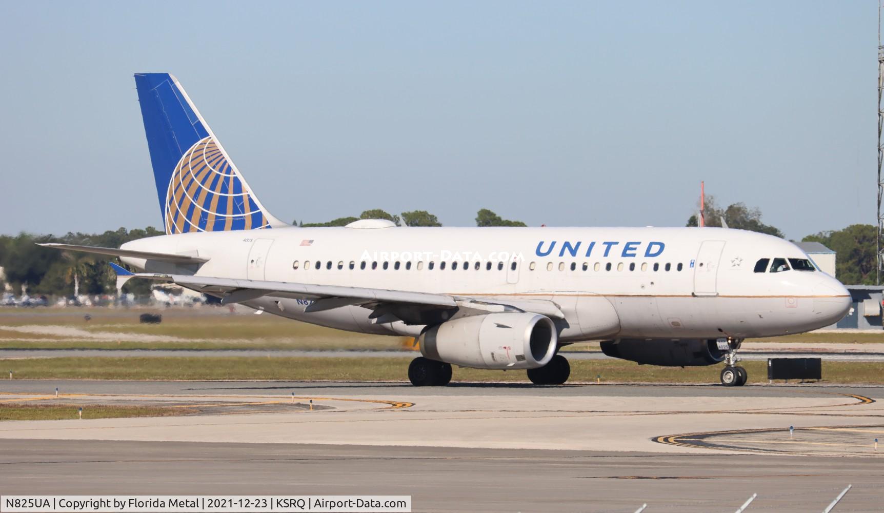 N825UA, 1999 Airbus A319-131 C/N 980, SRQ 2021