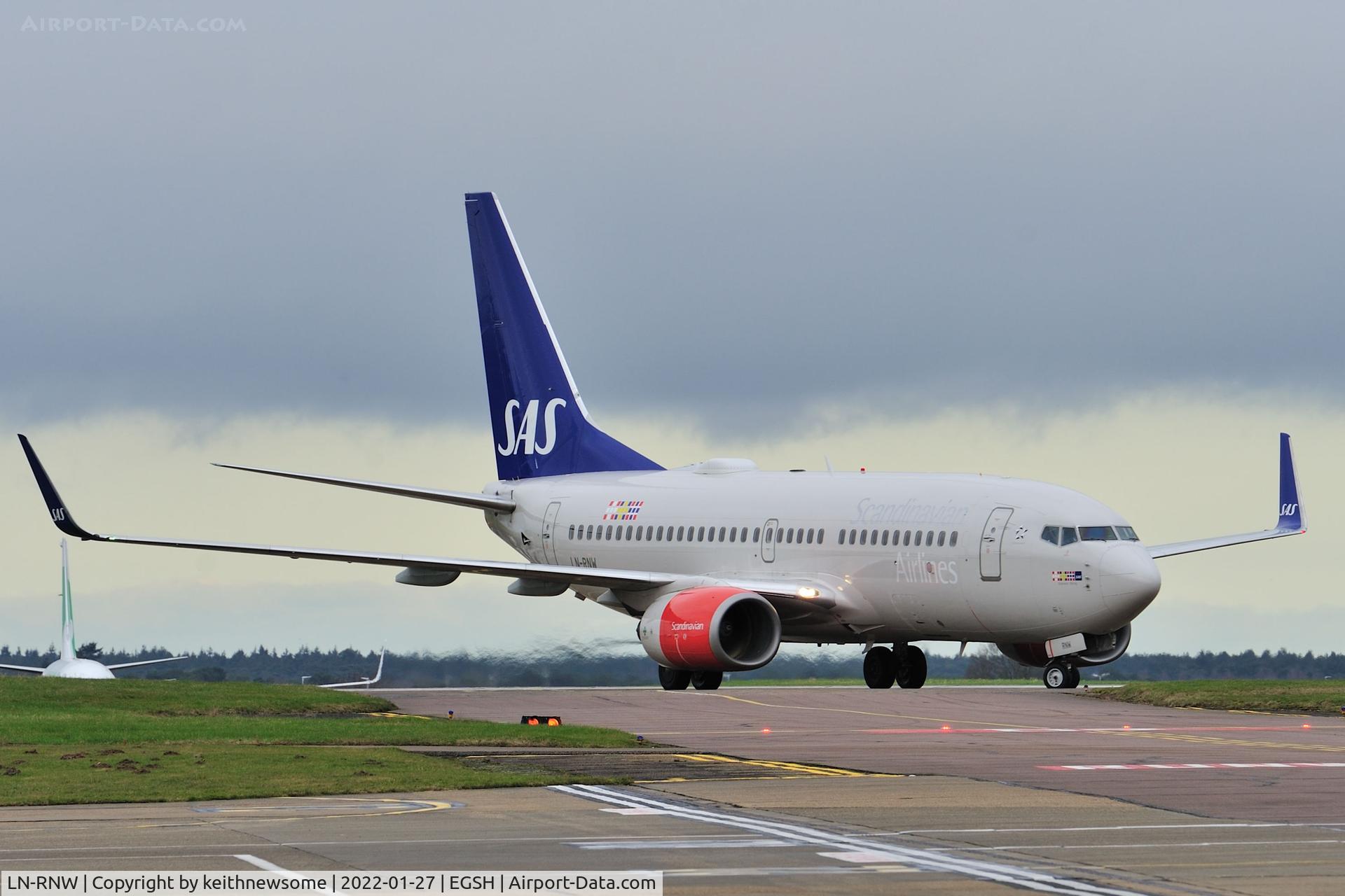 LN-RNW, 2010 Boeing 737-783 C/N 34549, Arriving at Norwich from Oslo.