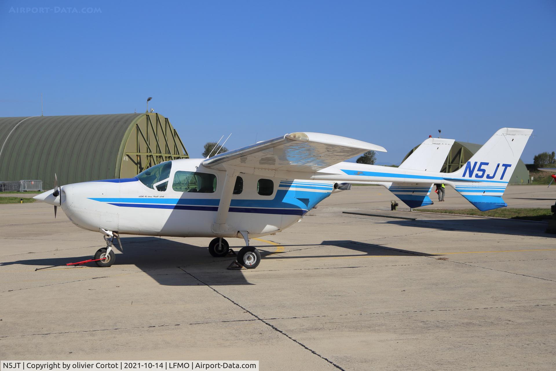 N5JT, 1972 Cessna 337G Super Skymaster C/N 33701468, oct 2021