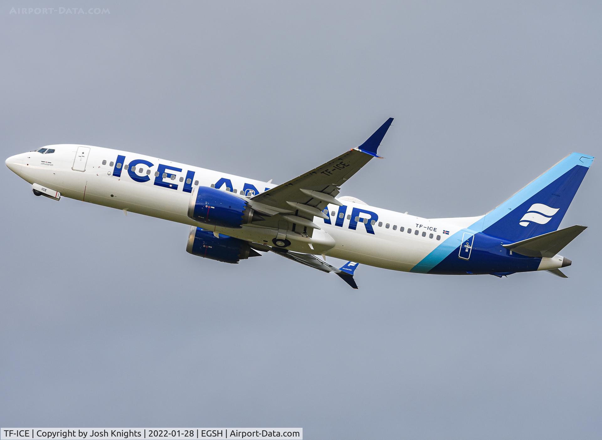TF-ICE, 2018 Boeing 737-8 MAX C/N 44353, Departing After Respray Into New Icelandair Livery.
