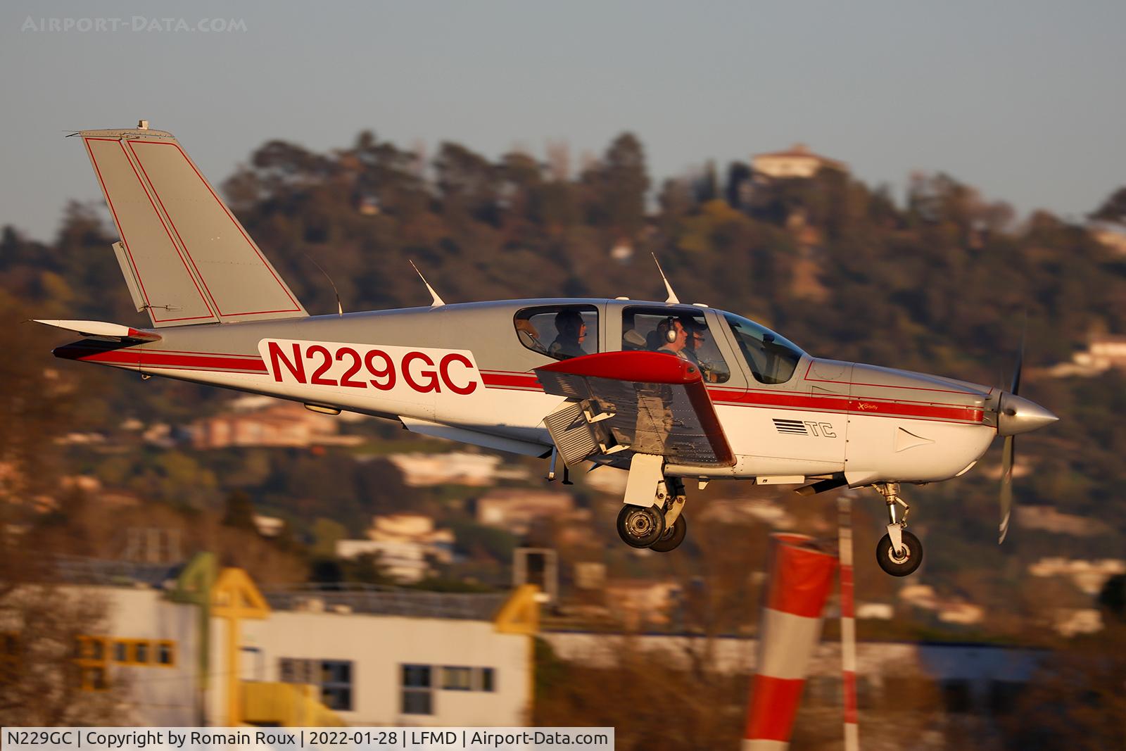 N229GC, Socata TB-21 TC Trinidad C/N 871, Landing