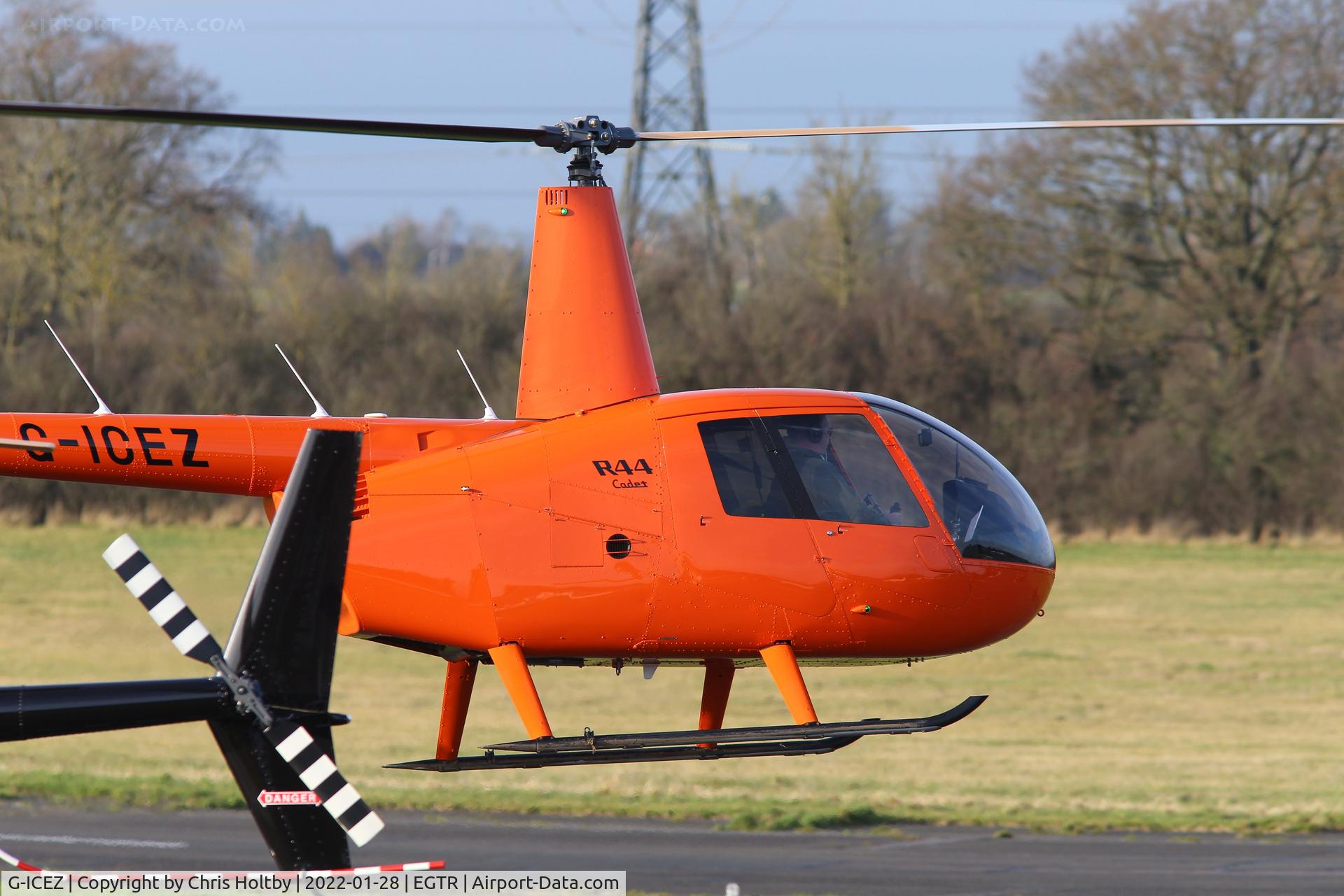 G-ICEZ, 2020 Robinson R44 Cadet C/N 30047, R44 Cadet lifting off at Elstree