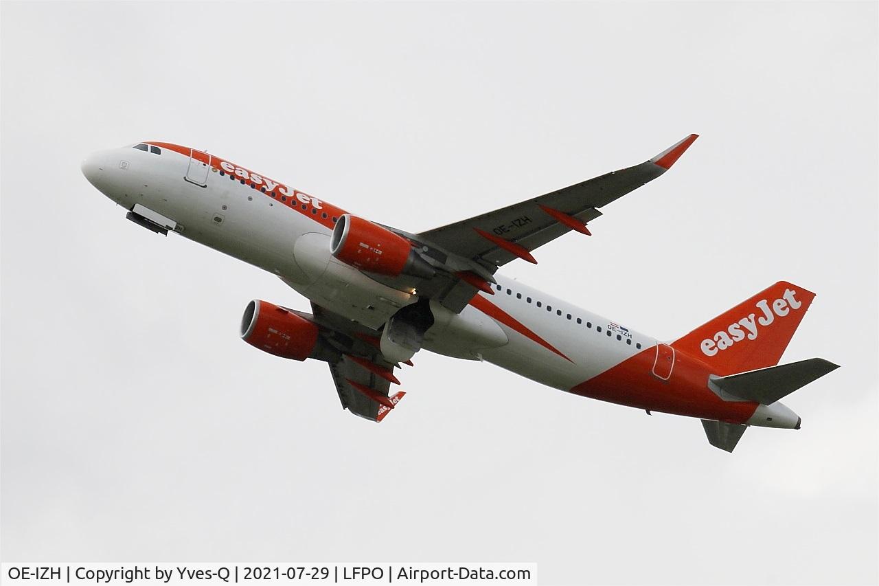 OE-IZH, 2015 Airbus A320-214 C/N 6892, Airbus A320-214, Take off rwy 24, Paris Orly airport (LFPO-ORY)