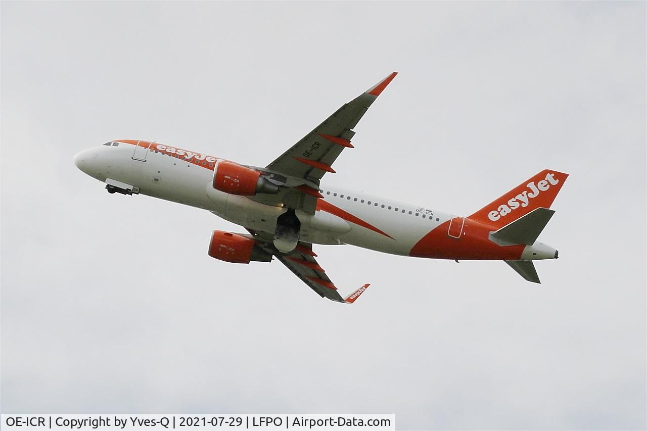 OE-ICR, 2015 Airbus A320-214 C/N 6885, Airbus A320-214, Take off rwy 24, Paris-Orly airport (LFPO-ORY)