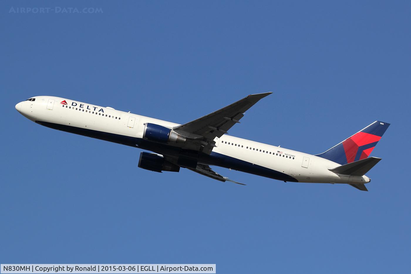 N830MH, 2000 Boeing 767-432/ER C/N 29701, at lhr