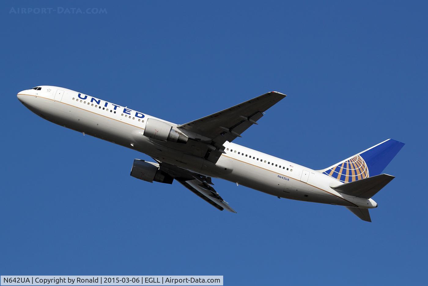 N642UA, 1991 Boeing 767-322 C/N 25092, at lhr