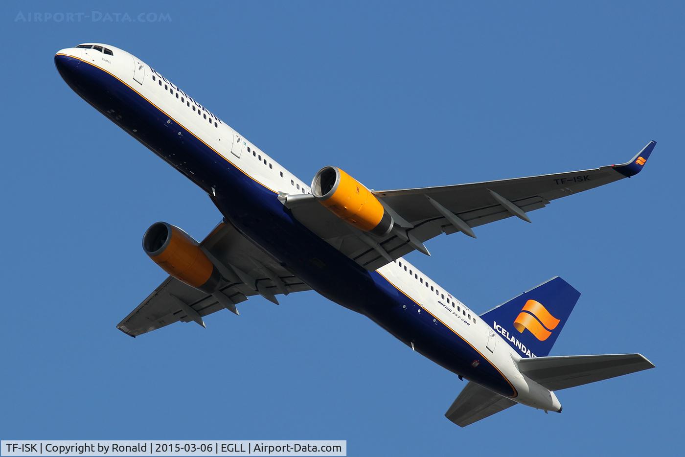 TF-ISK, 1991 Boeing 757-223 C/N 24606, at lhr