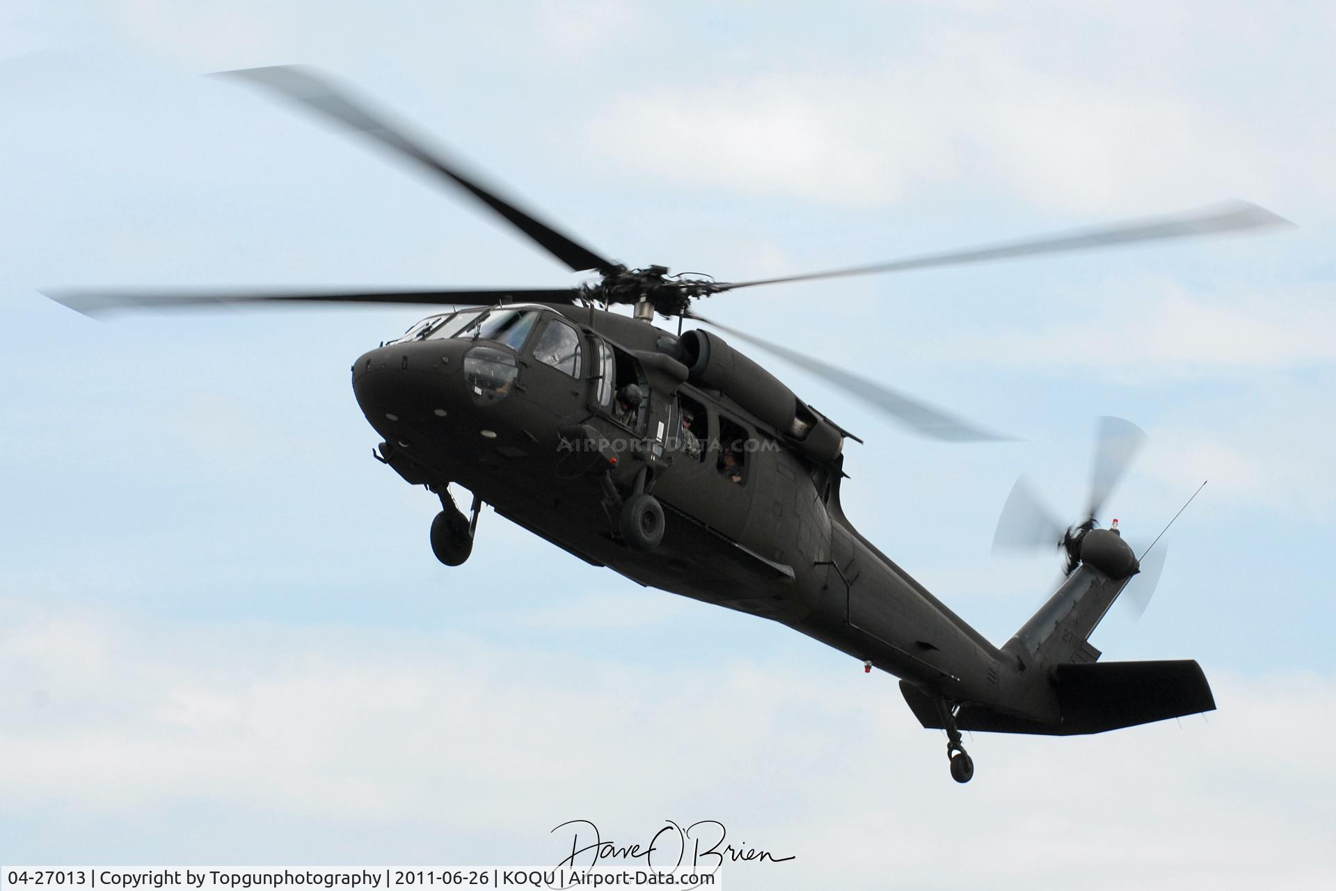 04-27013, Sikorsky UH-60L Black Hawk C/N Not found 04-27013, Combined Arms Blackhawk coming in to take the taxiway