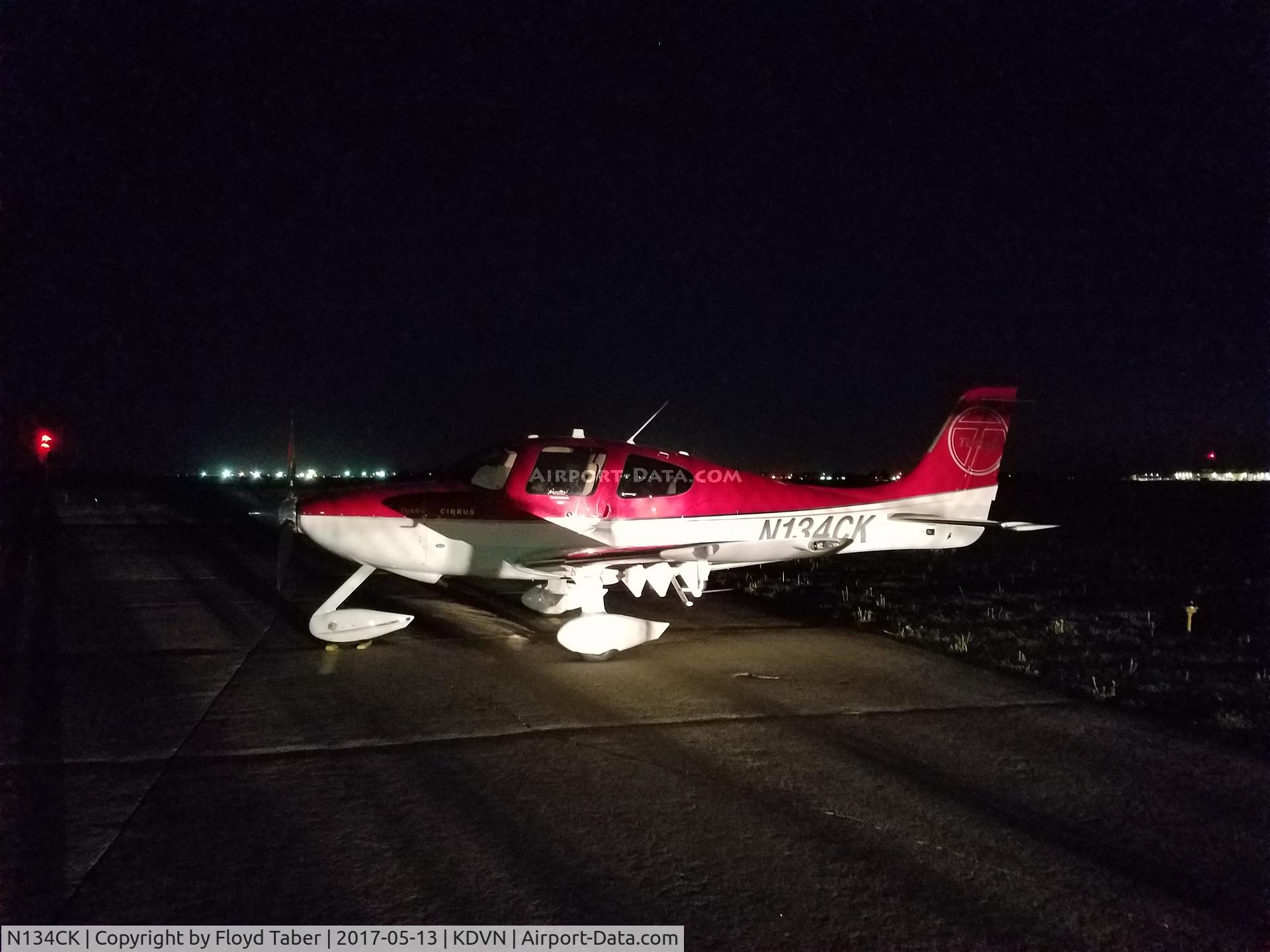 N134CK, Cirrus SR22 C/N 3690, At the Carver Aero Ramp