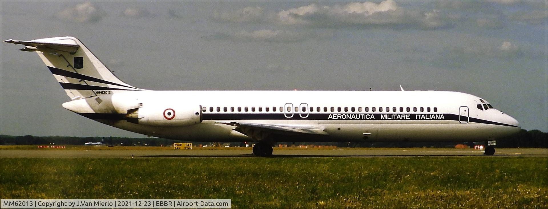 MM62013, 1974 Douglas DC-9-32 C/N 47600, Slide scan