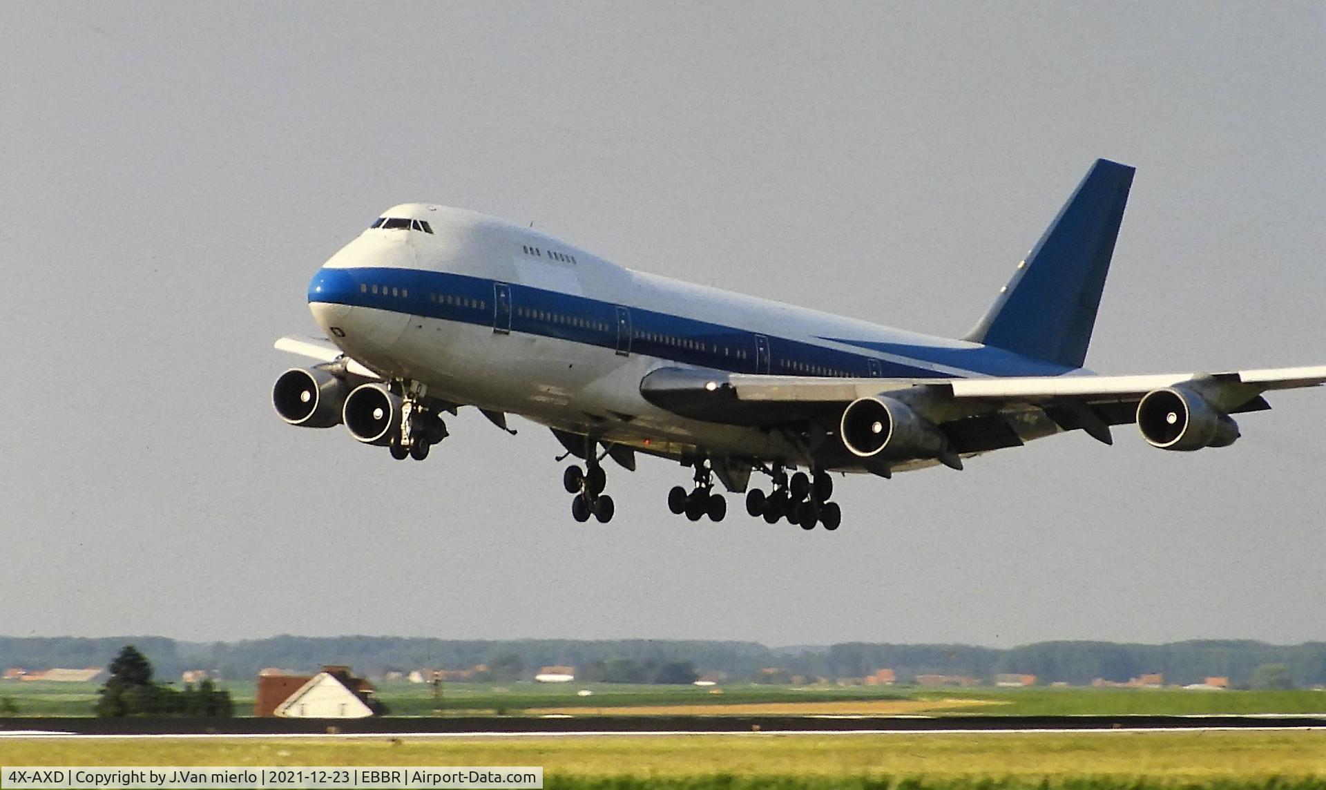 4X-AXD, 1975 Boeing 747-258C C/N 21190, Slide scan