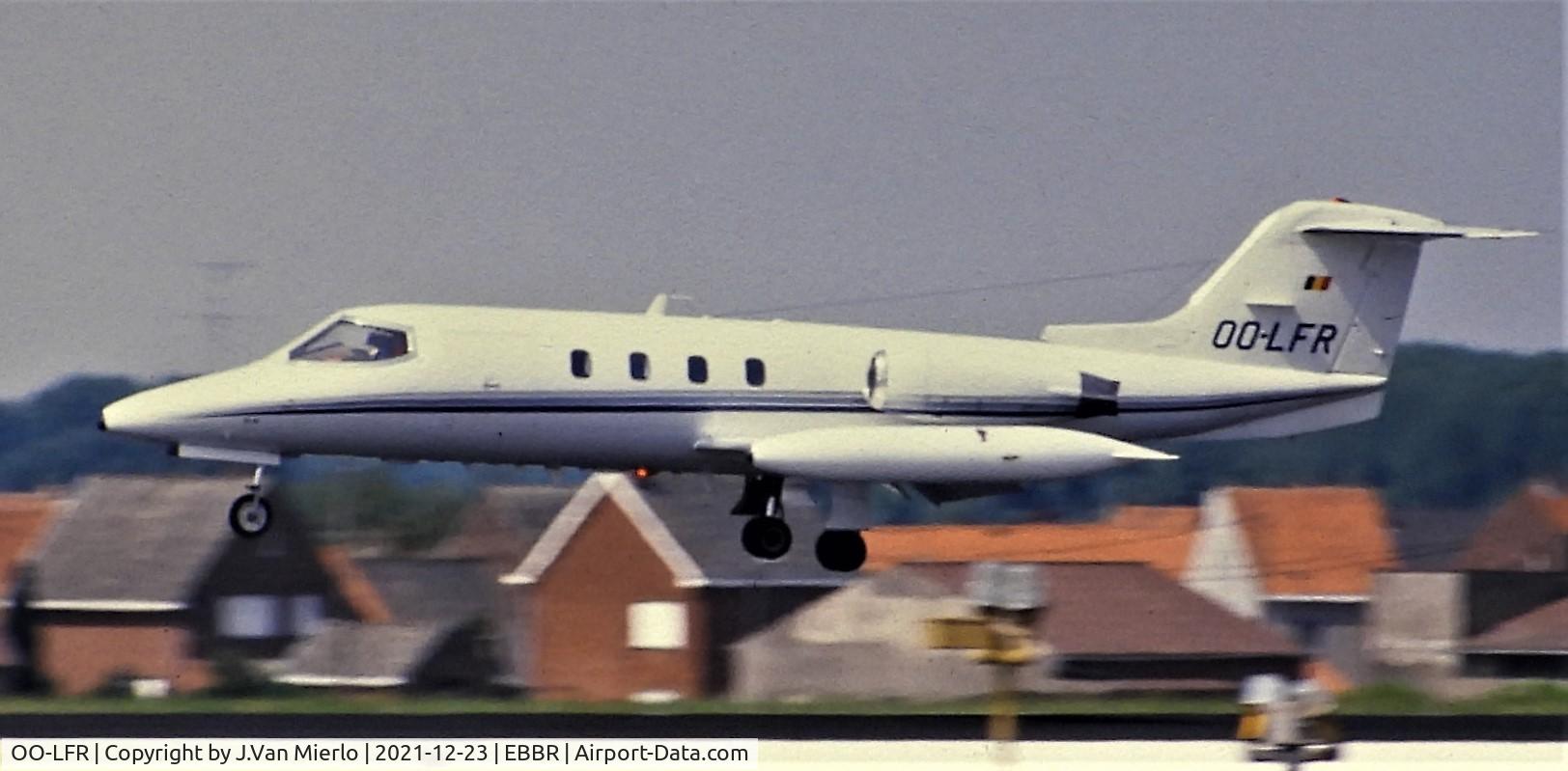 OO-LFR, 1980 Gates Learjet 25D C/N 320, Slide scan