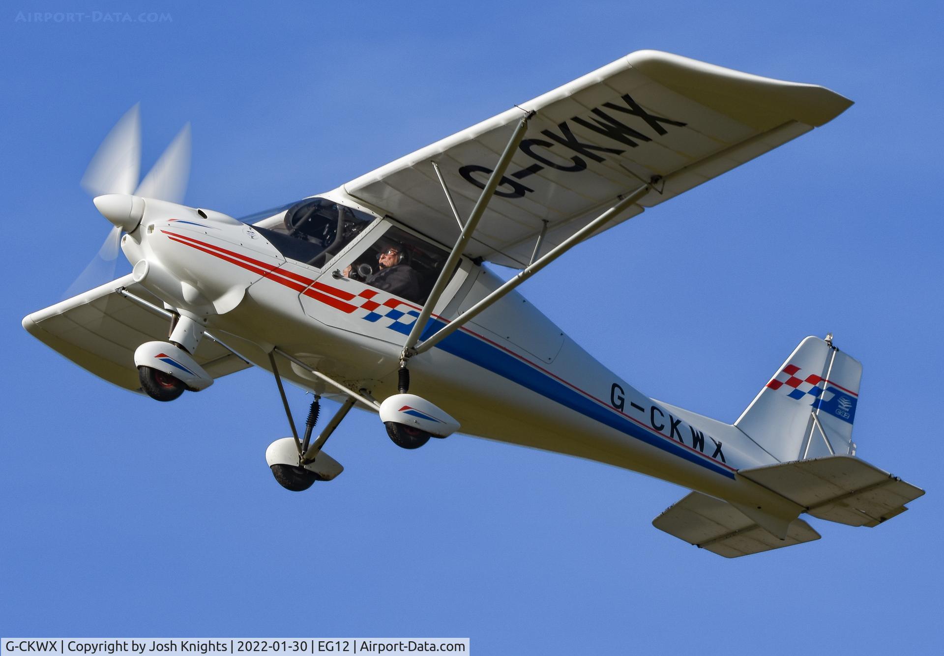 G-CKWX, 2018 Comco Ikarus C42 C/N 1804-7536, Departing Northrepps.
