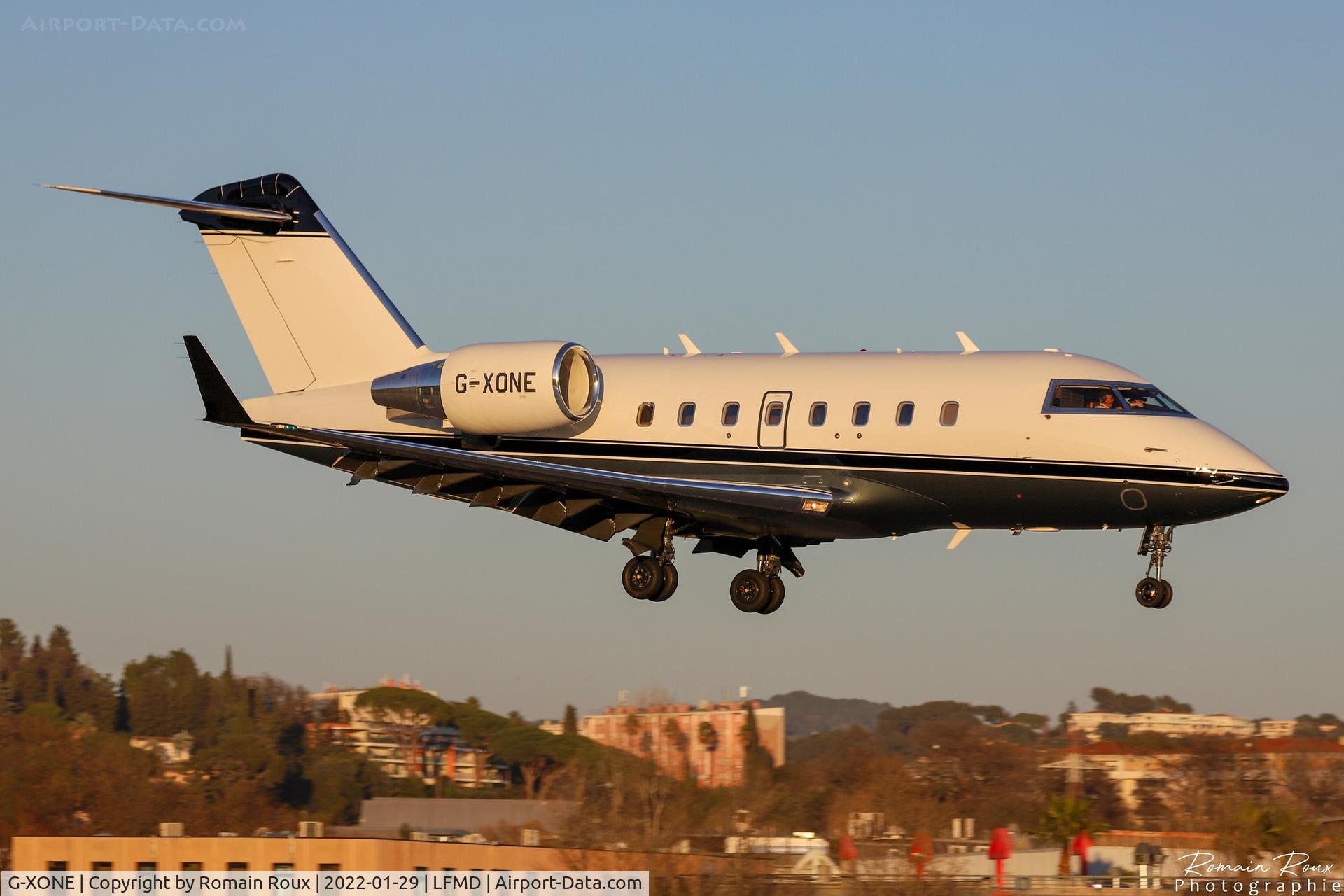 G-XONE, 1999 Bombardier Challenger 604 (CL-600-2B16) C/N 5426, Landing