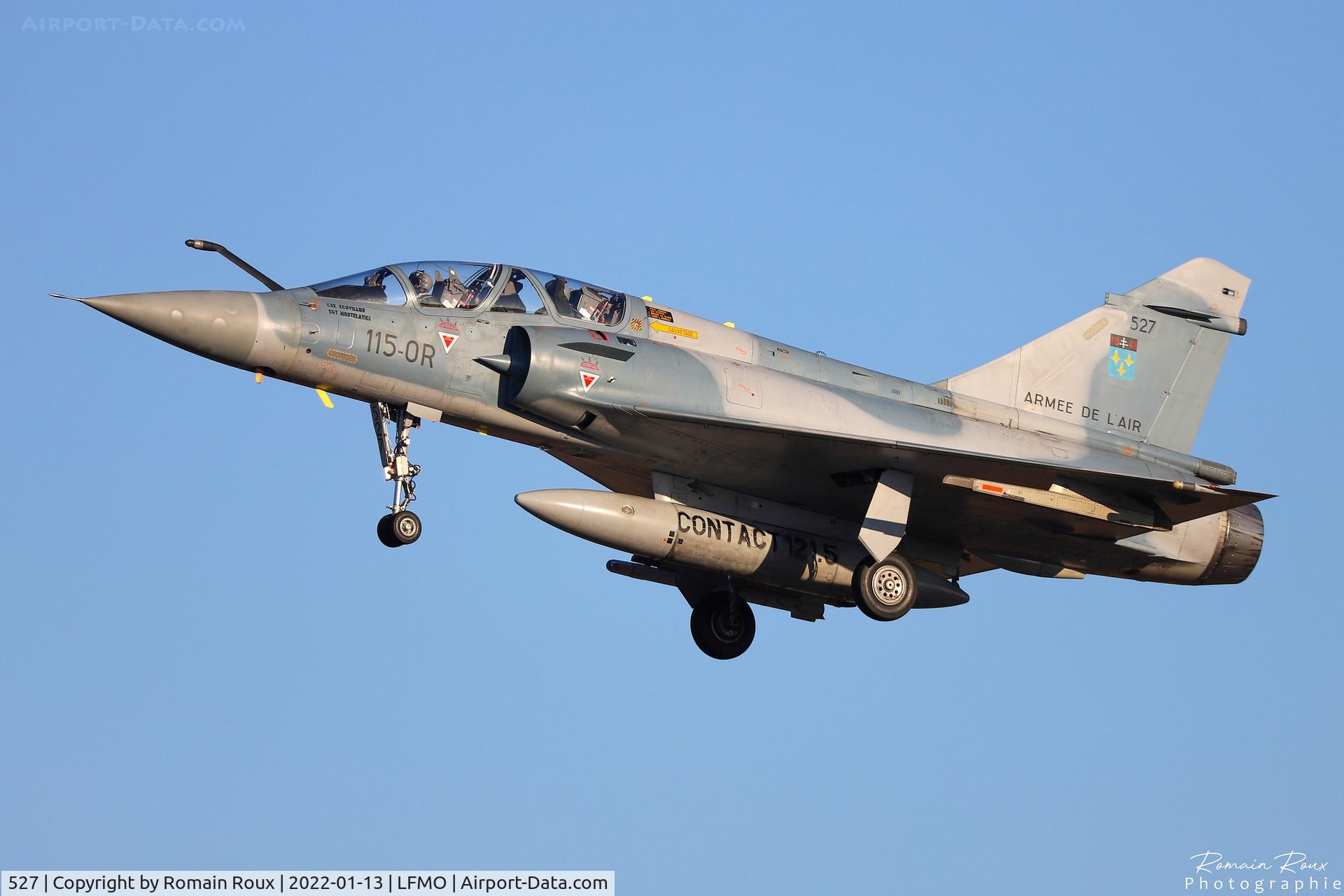 527, Dassault Mirage 2000B C/N 409, Landing