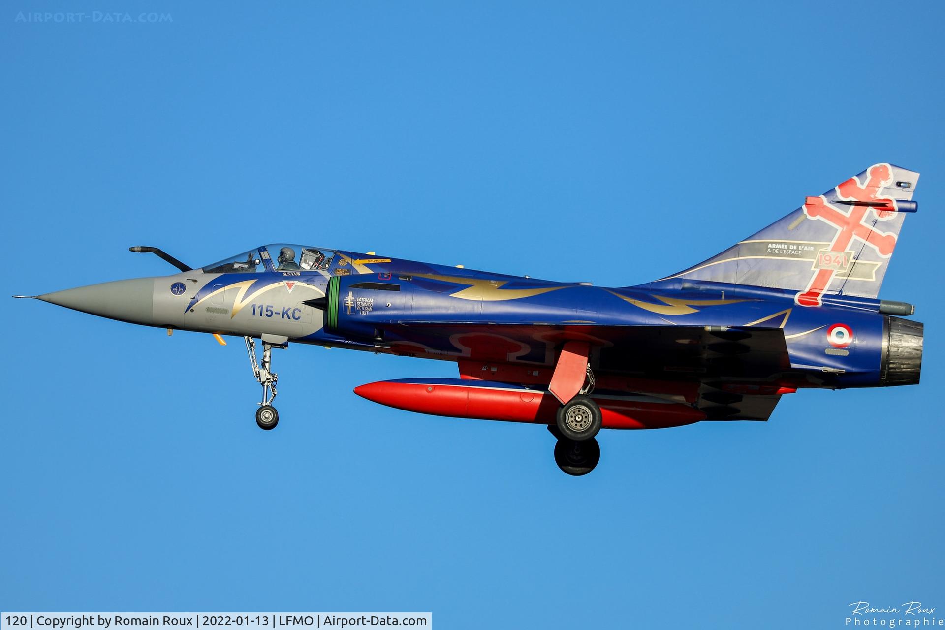 120, Dassault Mirage 2000C C/N 396, Landing