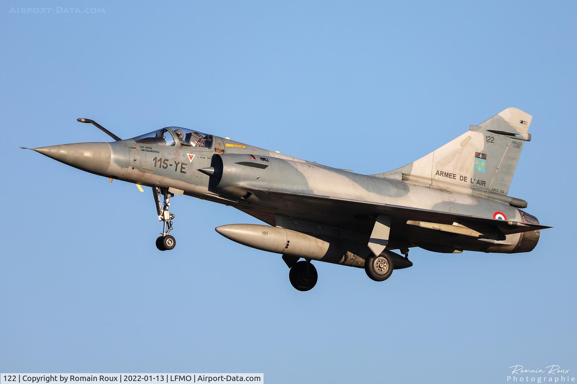 122, Dassault Mirage 2000C C/N 405, Landing