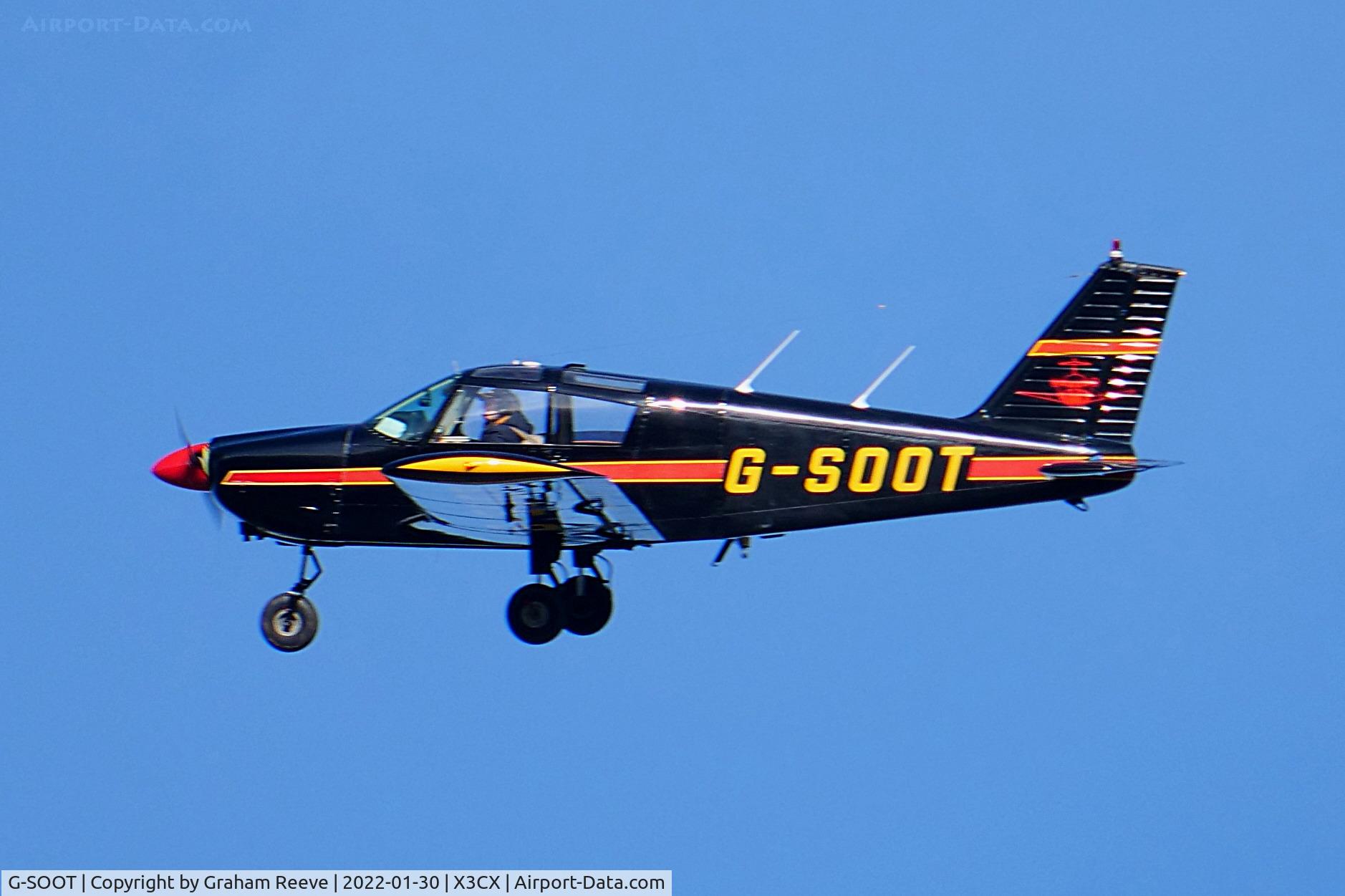 G-SOOT, 1967 Piper PA-28-180 Cherokee C/N 28-4033, Over head at Northrepps.