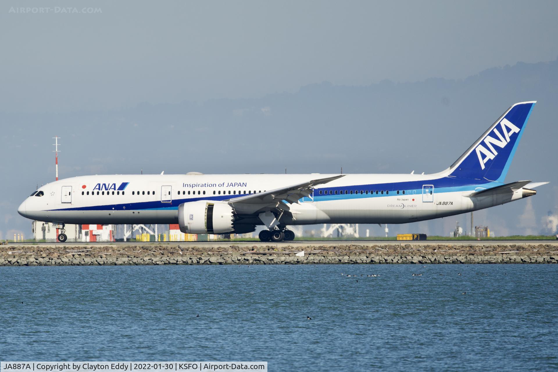 JA887A, 2016 Boeing 787-9 Dreamliner Dreamliner C/N 43874, SFO 2022.
