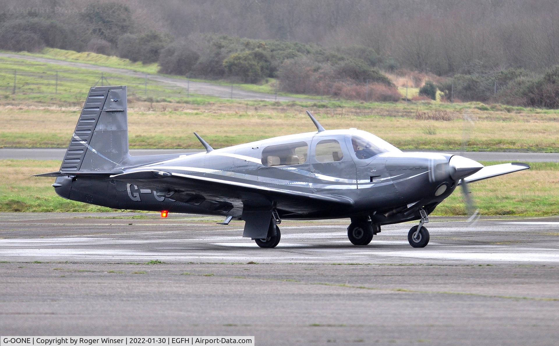G-OONE, 1987 Mooney M20J 201 C/N 24-3039, Visiting Money M20J.