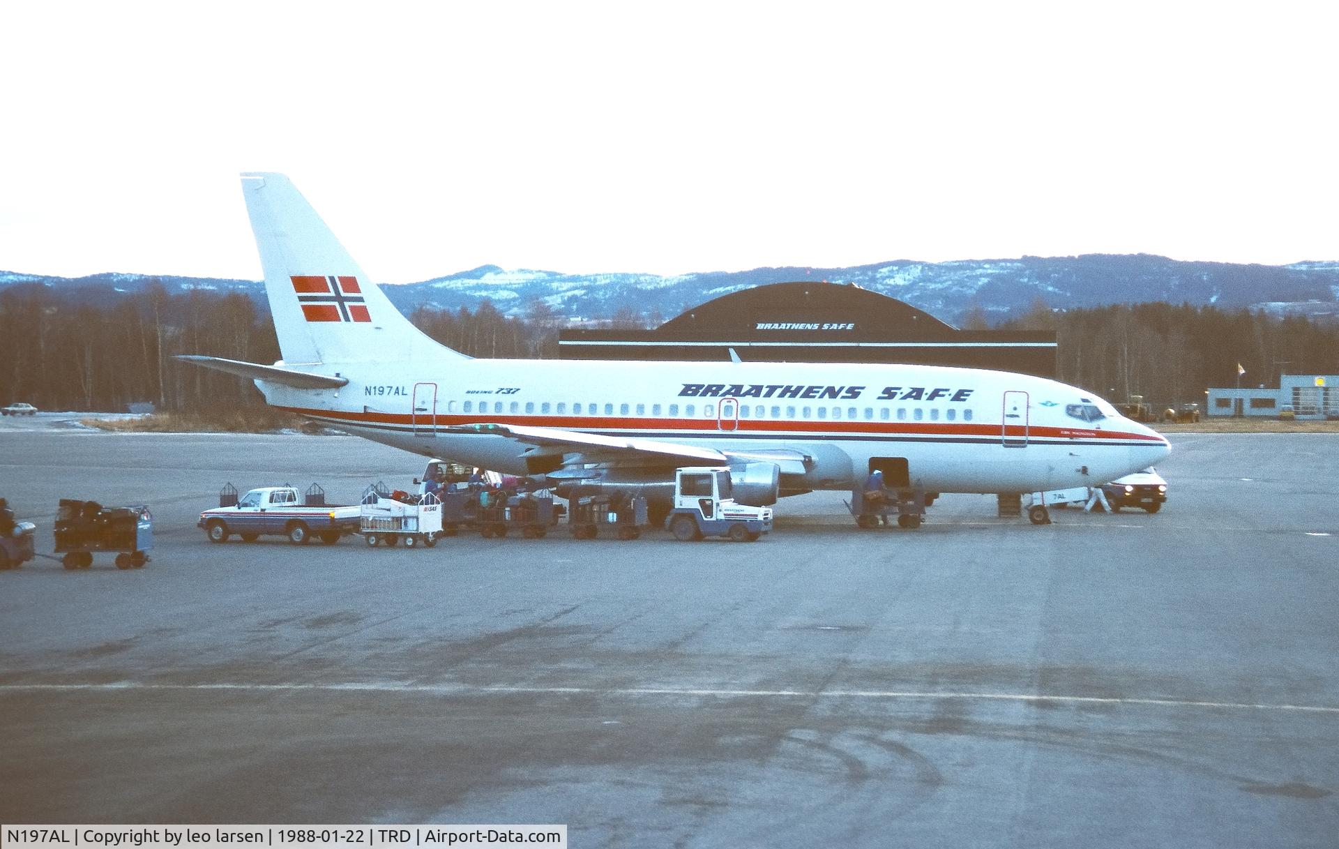 N197AL, 1969 Boeing 737-2E1 C/N 20300, Trondheim   22.1.1988