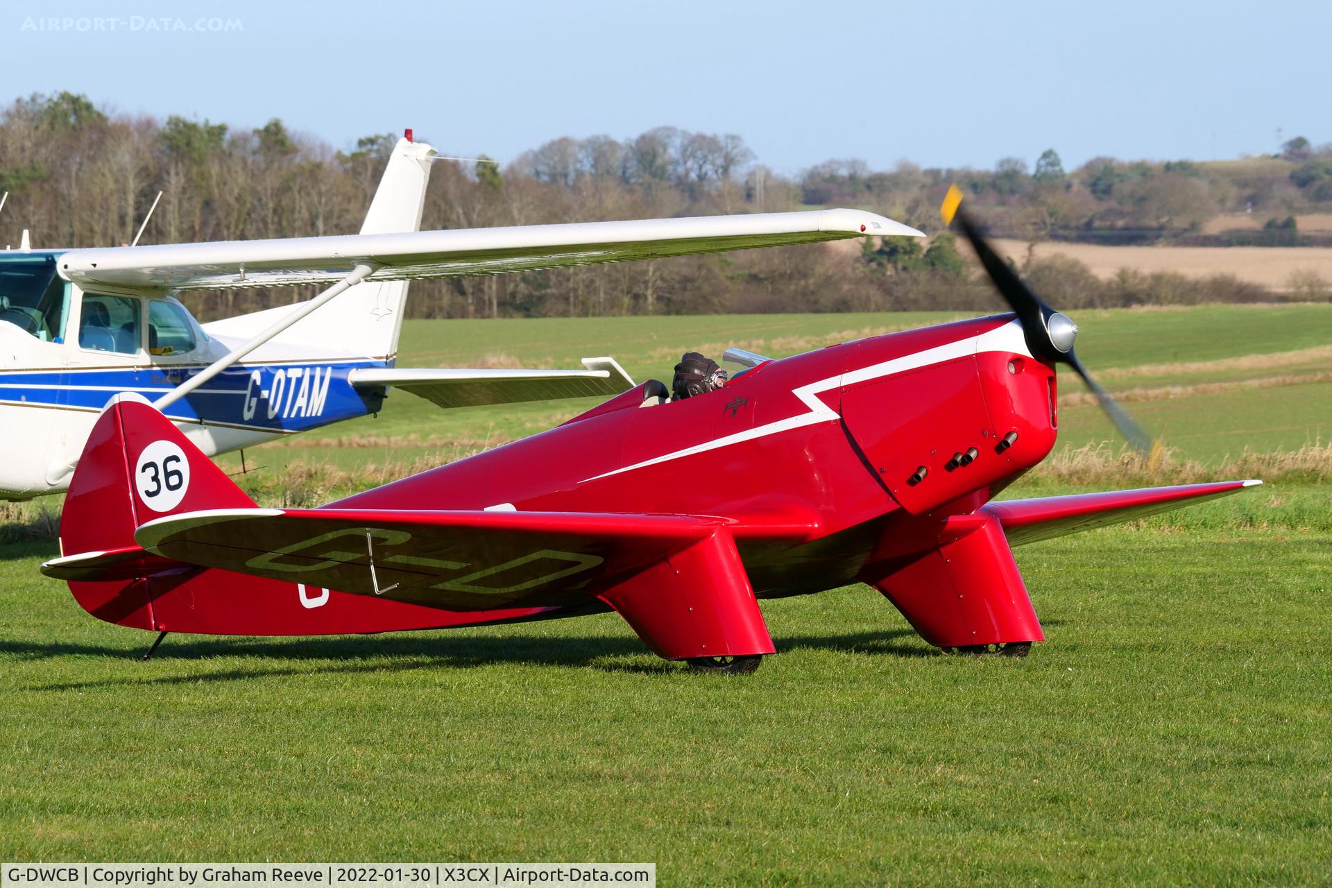 G-DWCB, 2015 Chilton DW1A C/N PFA 225-14454, Just landed at Northrepps.